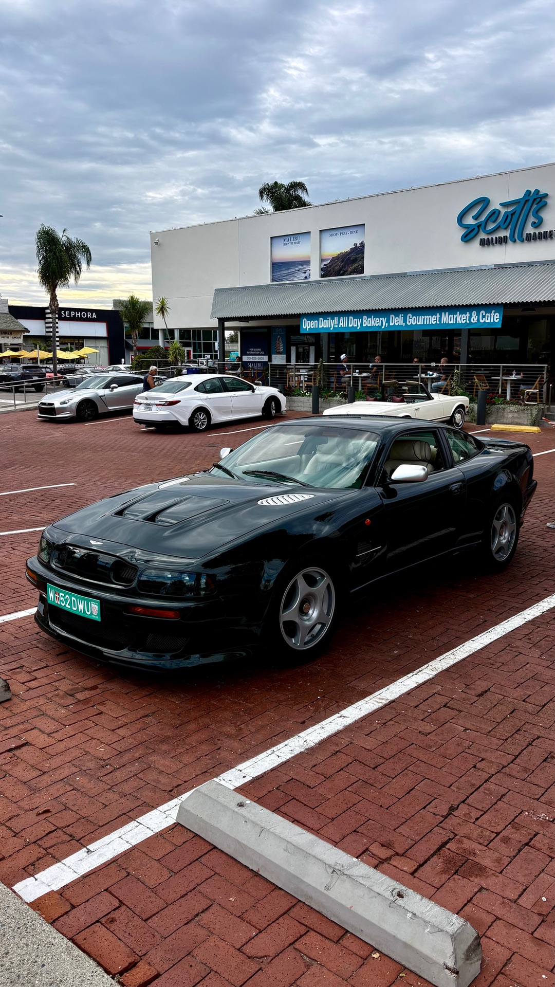 Aston Martin V8 Vantage Le Mans spotted in Malibu, US