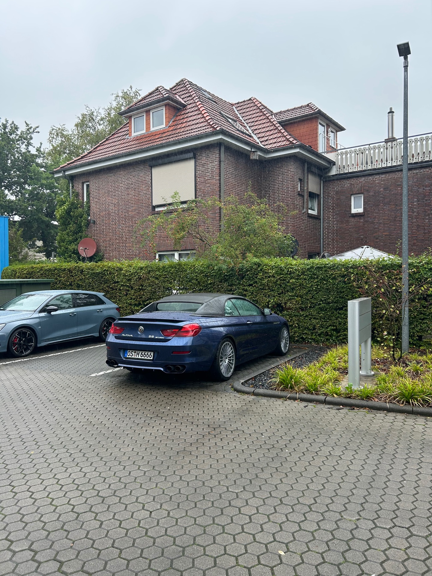 Alpina B6 Biturbo Edition 50 Cabrio in Oldenburg