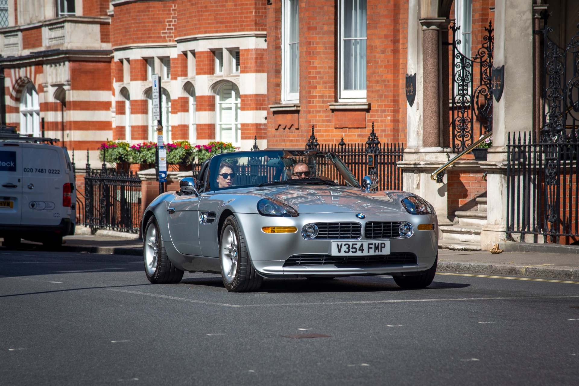 BMW Z8 in City of London