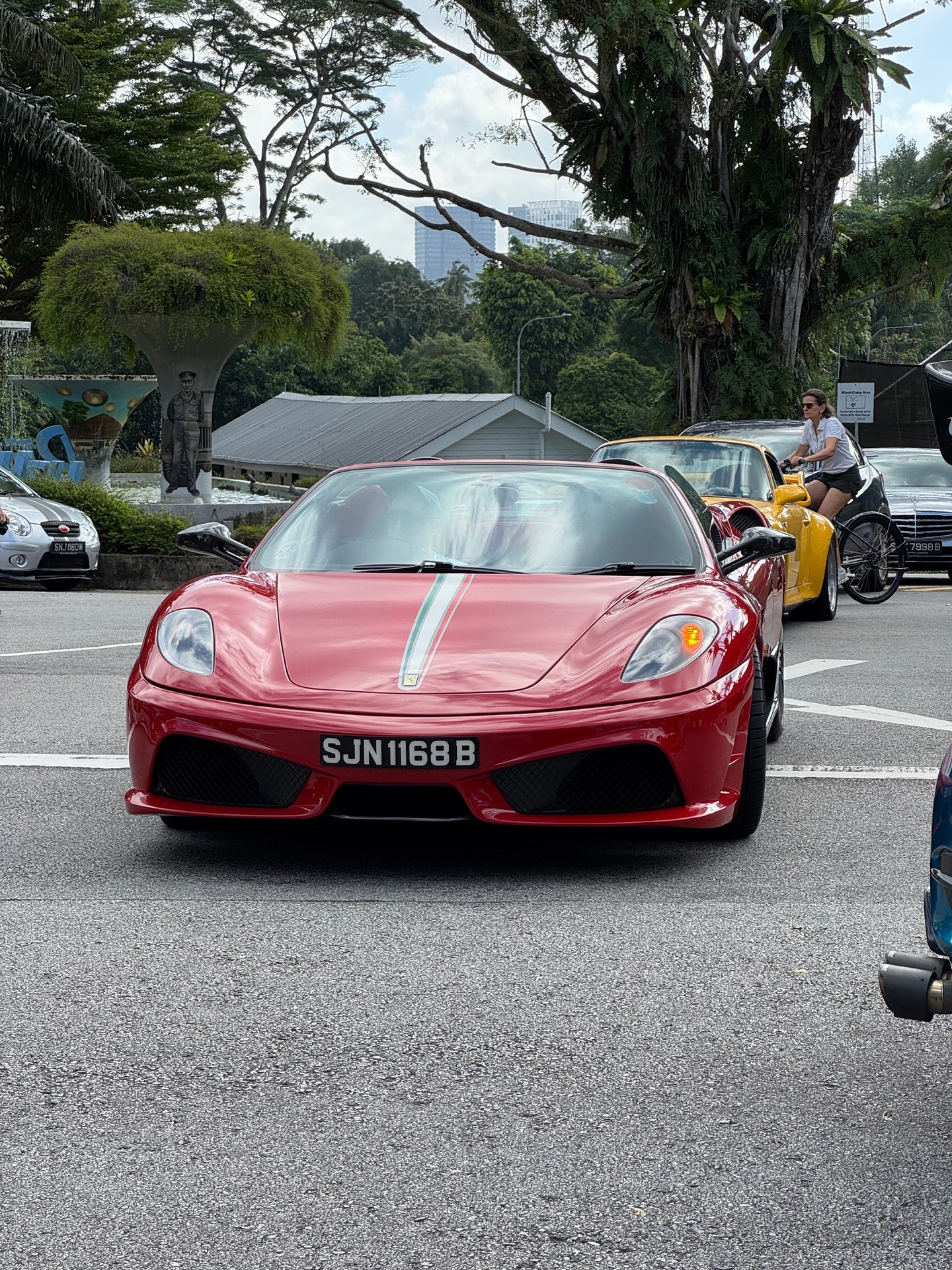 Ferrari Scuderia Spider 16M in Singapore