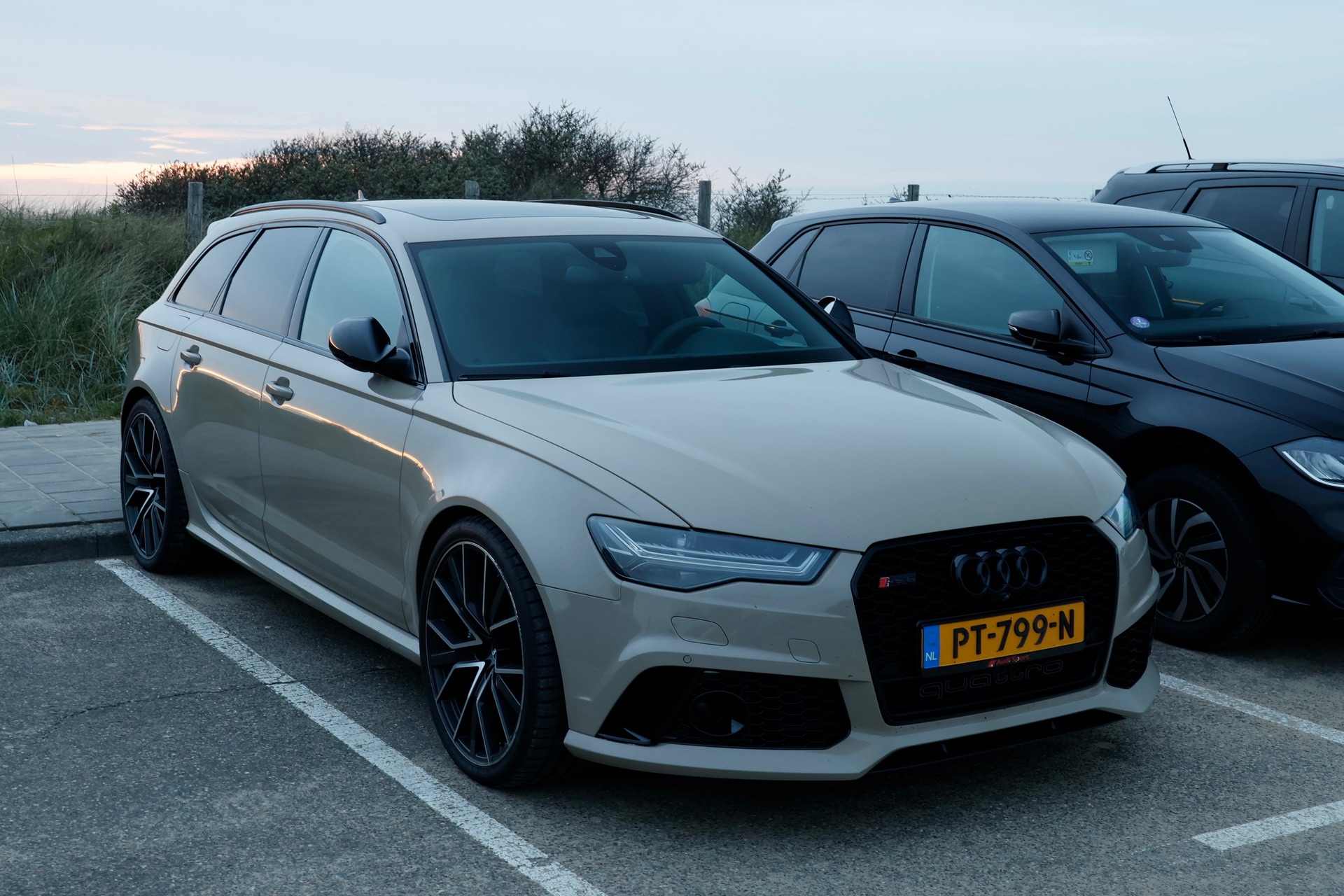 Audi RS6 Avant C7 2015 in Den Haag, NL