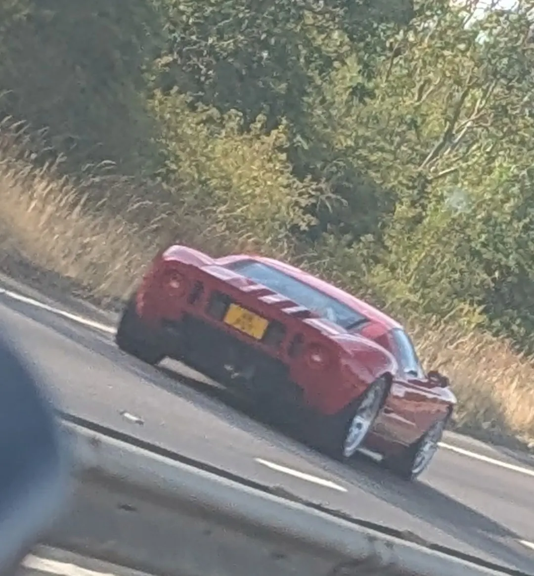 Ford GT
