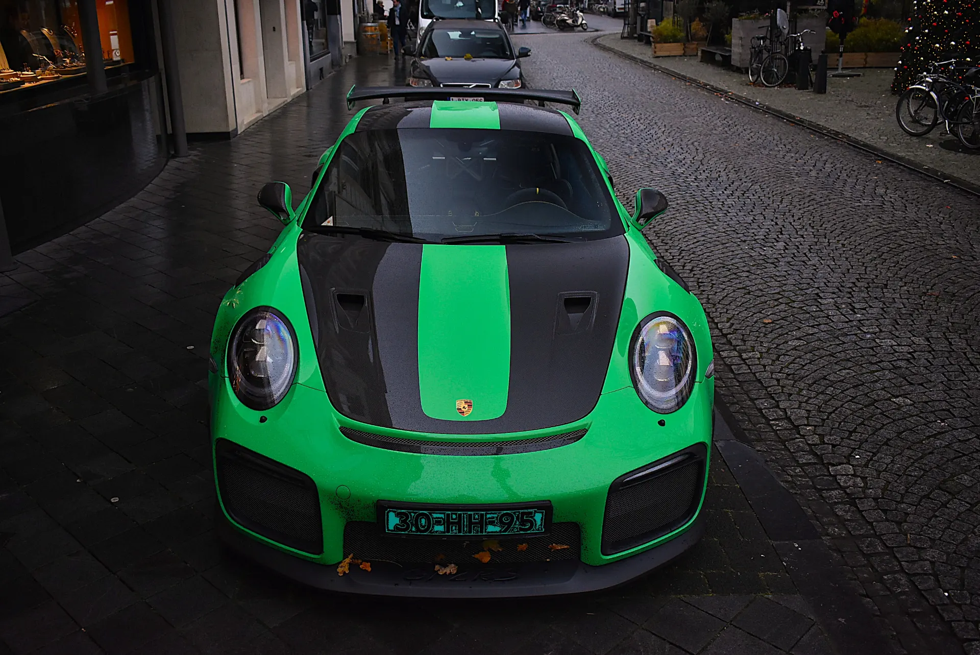 Porsche 991.2 GT2 RS Weissach Package