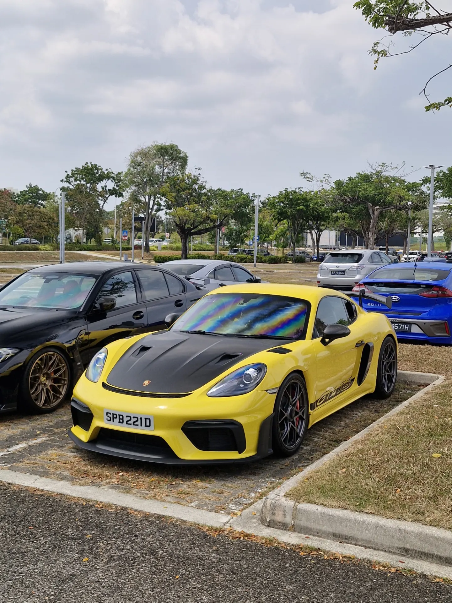 Porsche 718 Cayman GT4 RS in Singapore