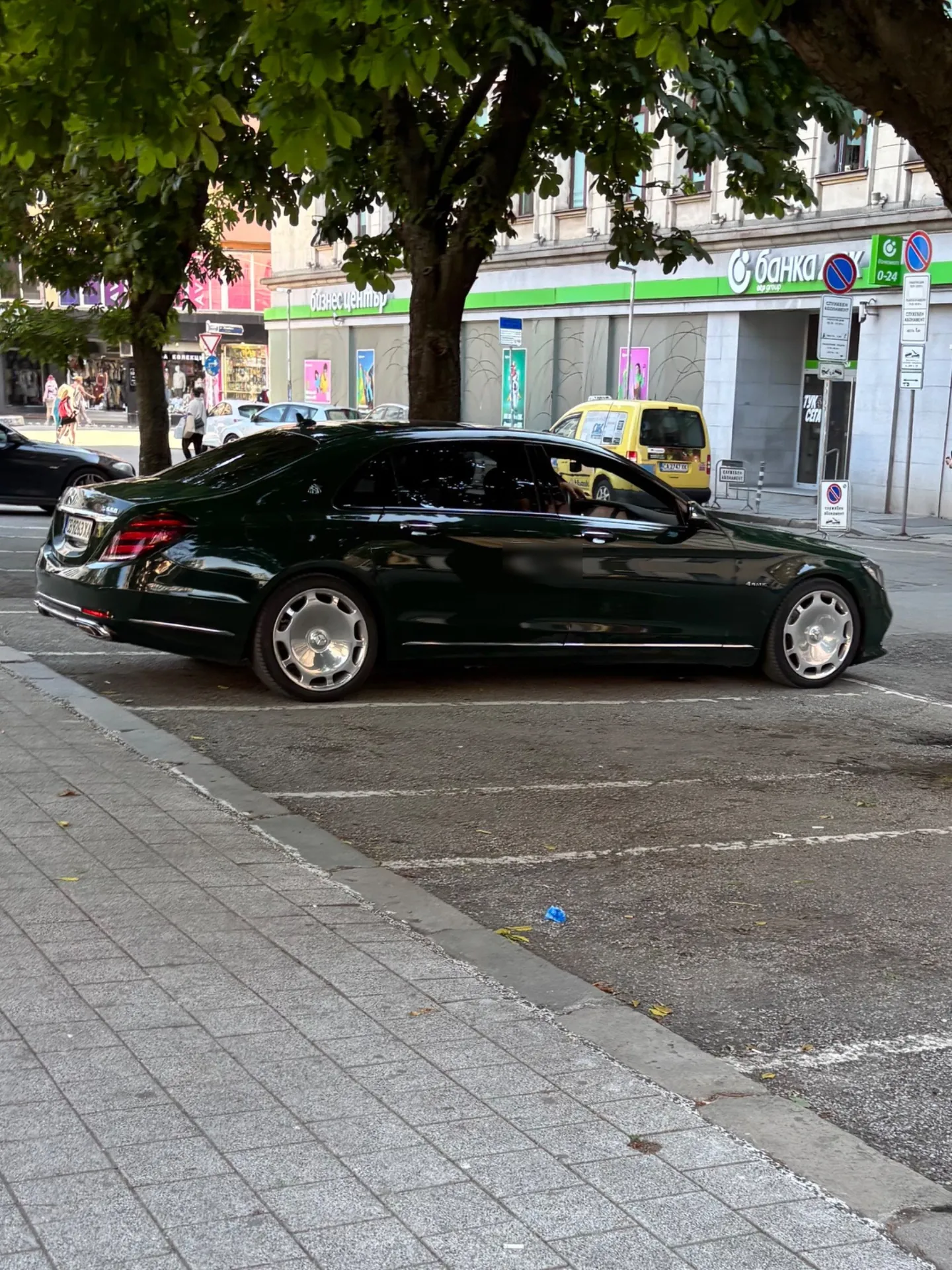 Mercedes-Maybach S650