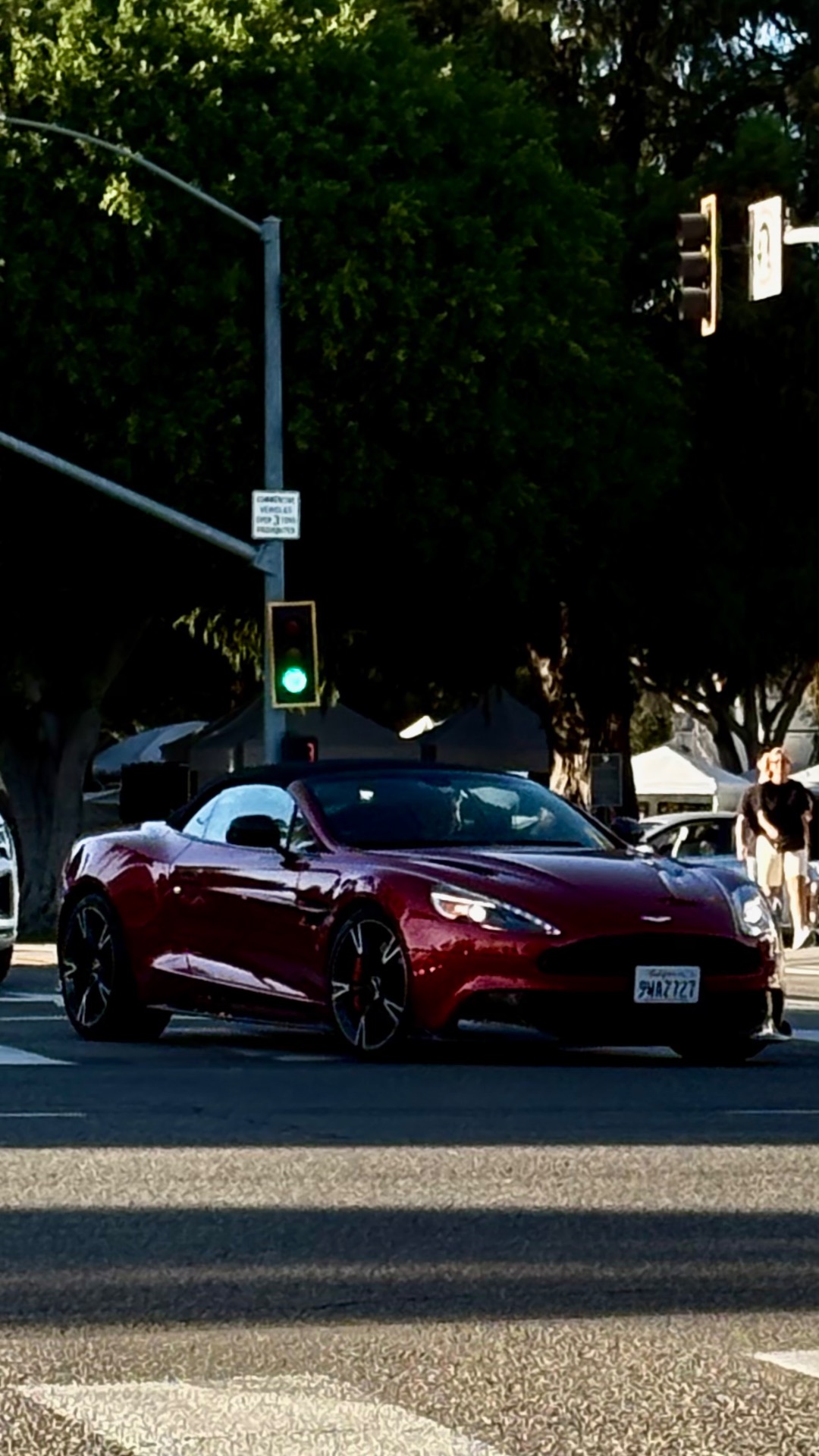 Aston Martin Vanquish S Volante 2017 in Beverly Hills