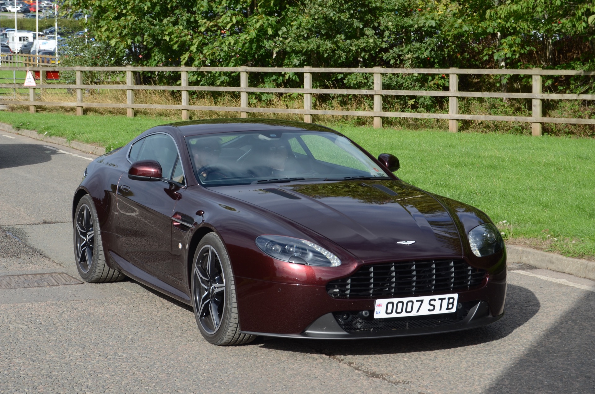 Aston Martin Martin V8 Vantage in Derby