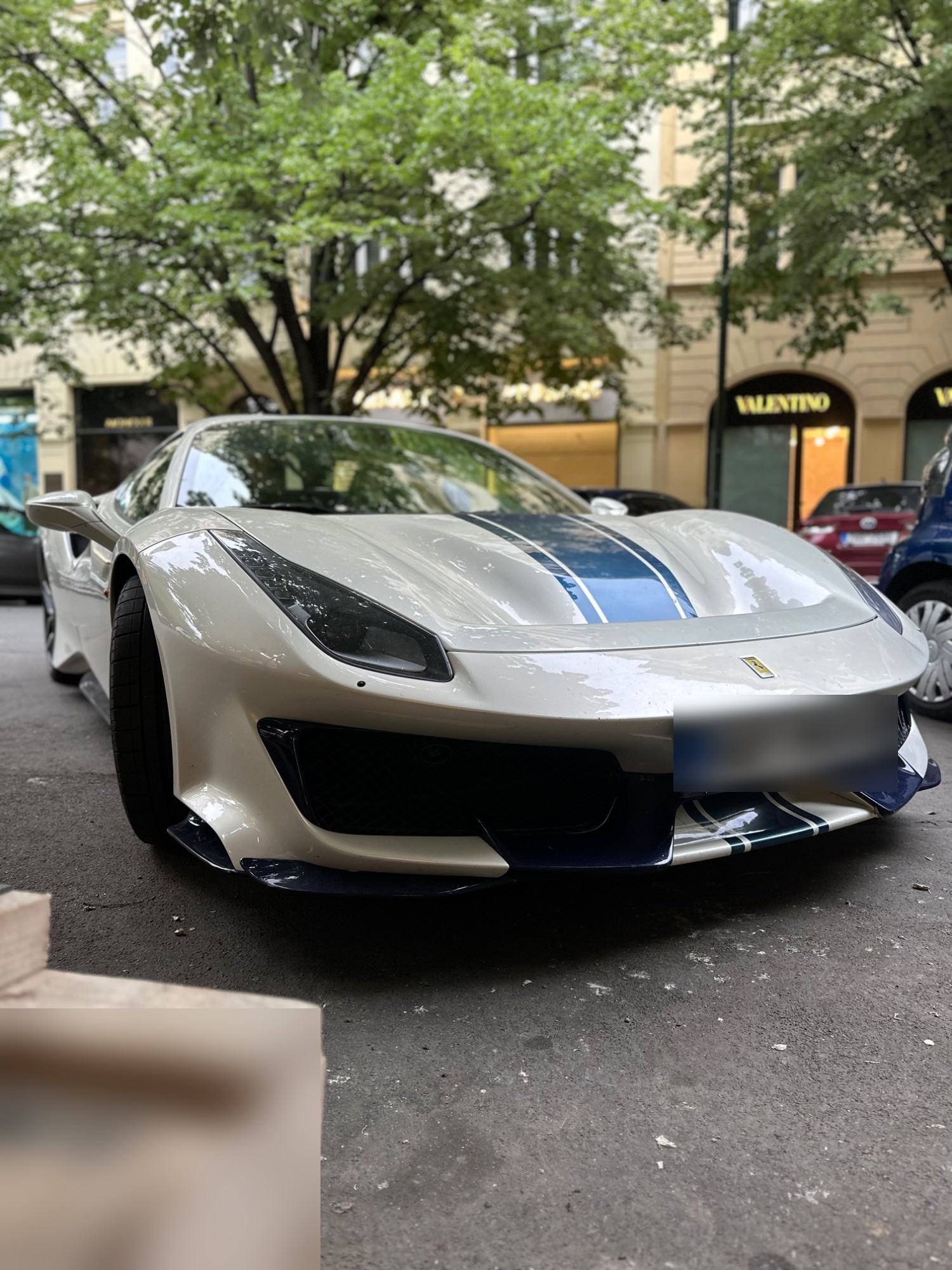 Ferrari 488 pista in Praha, CZ