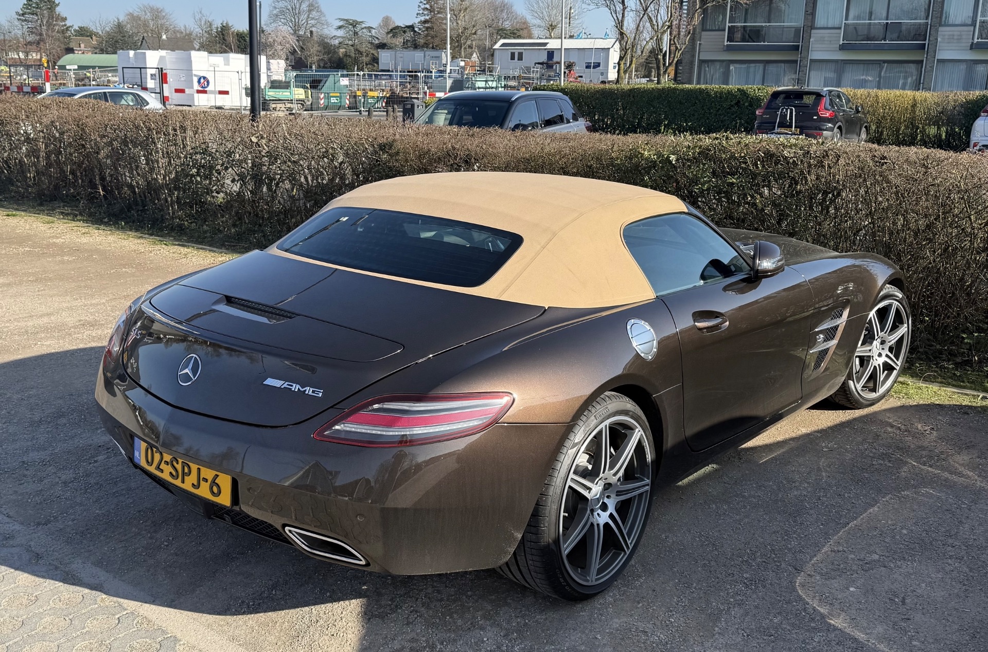 Mercedes-Benz SLS AMG Roadster