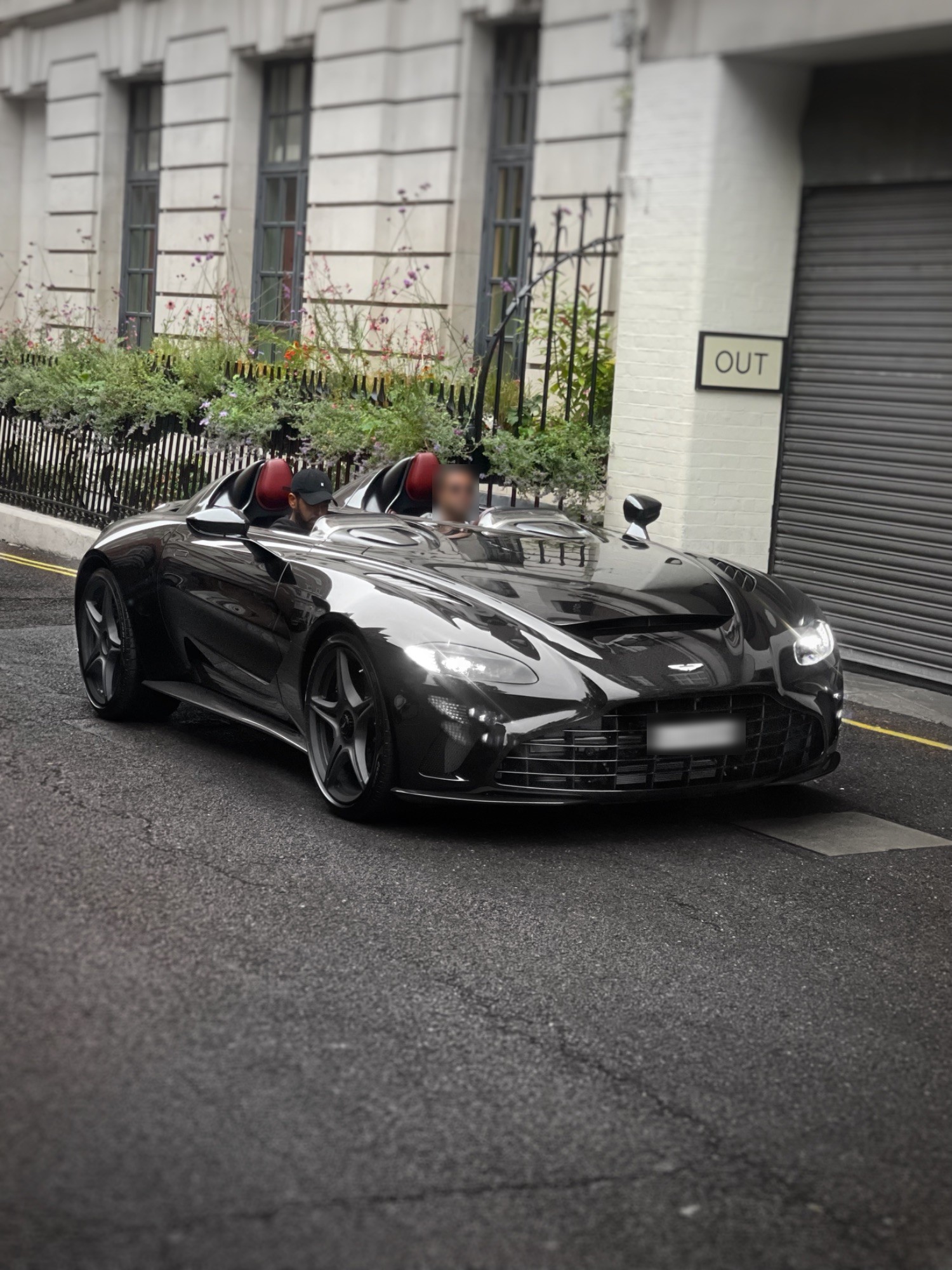 Aston Martin  V12 Speedster in London, GB