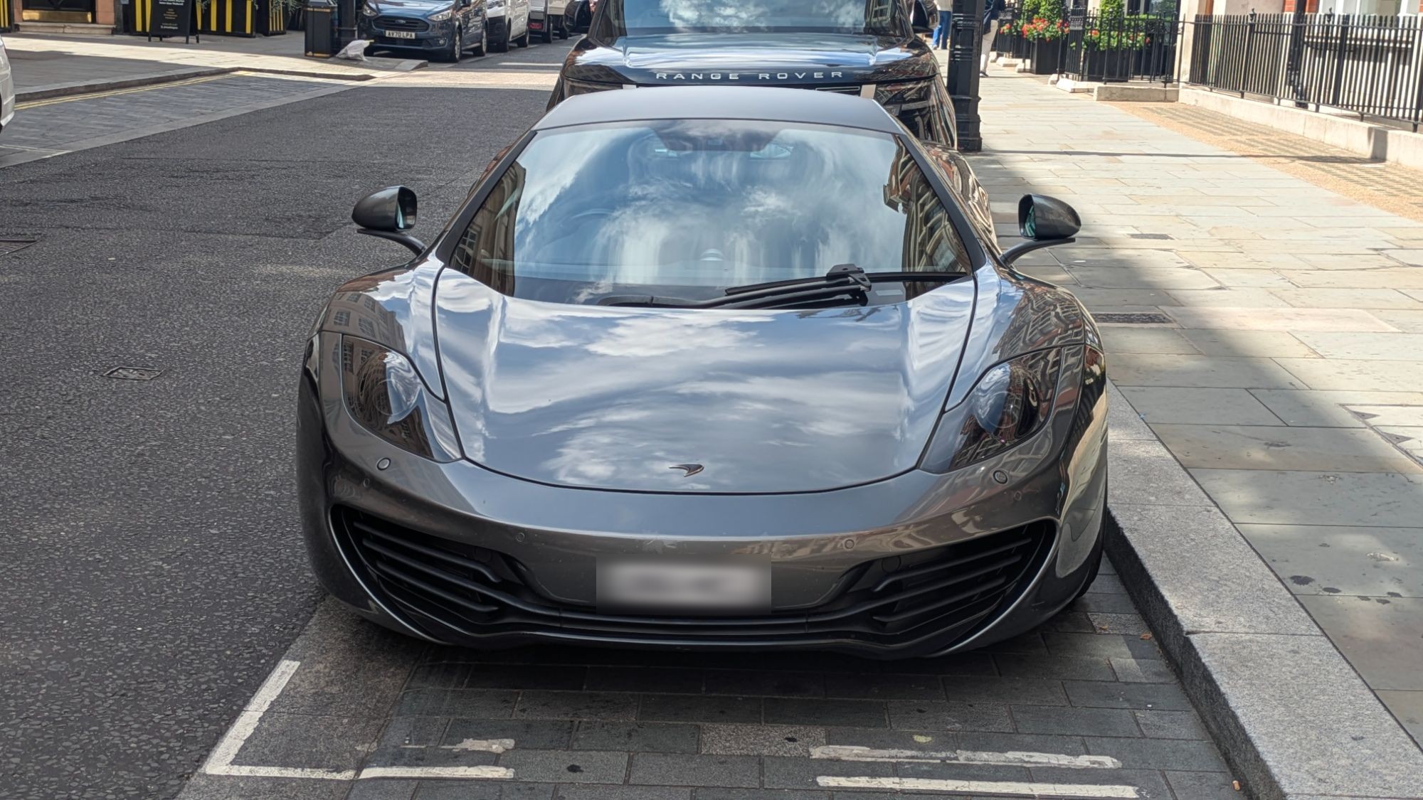 McLaren 12C