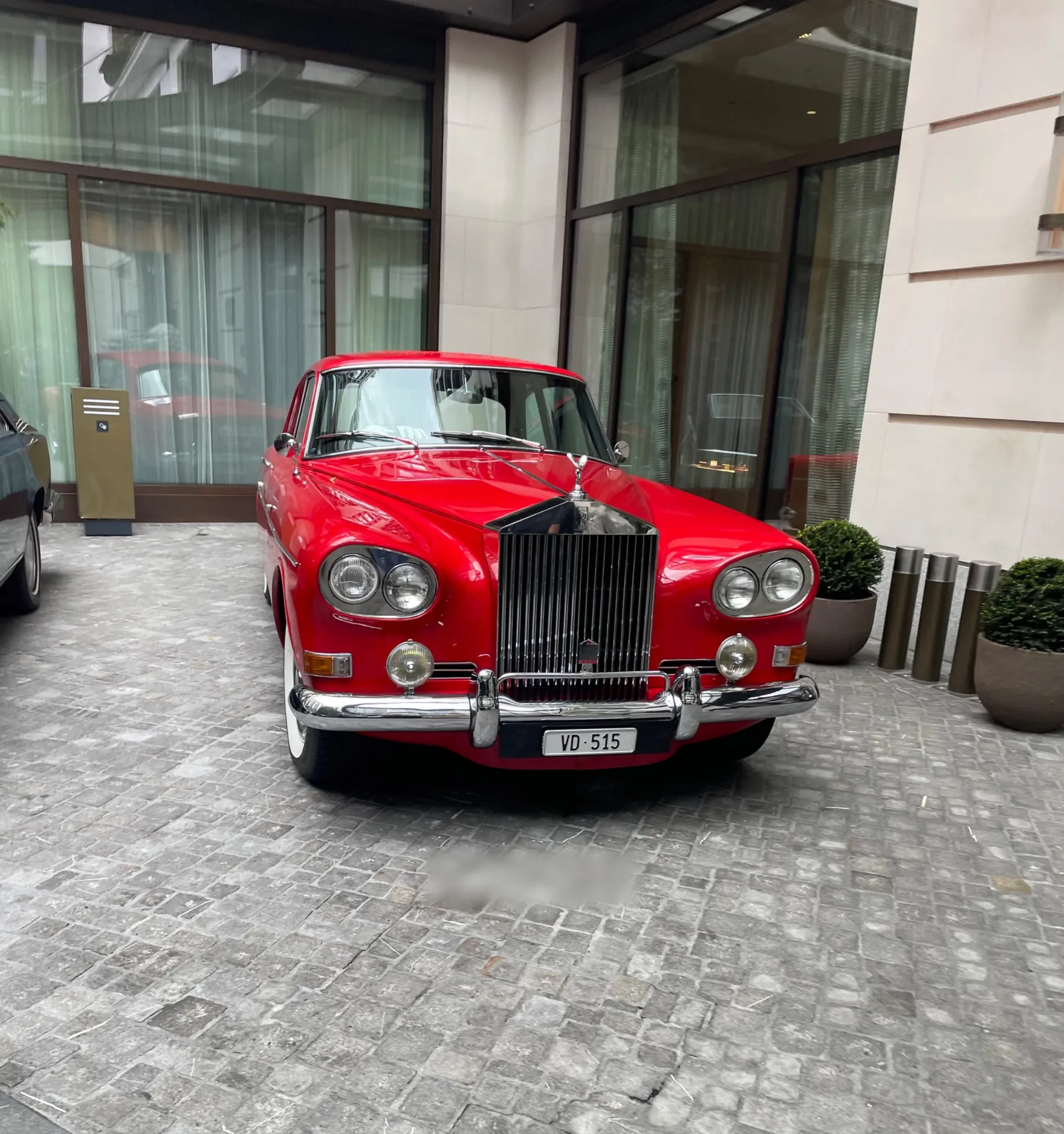Rolls-Royce Silver Cloud III Chinese Eyes