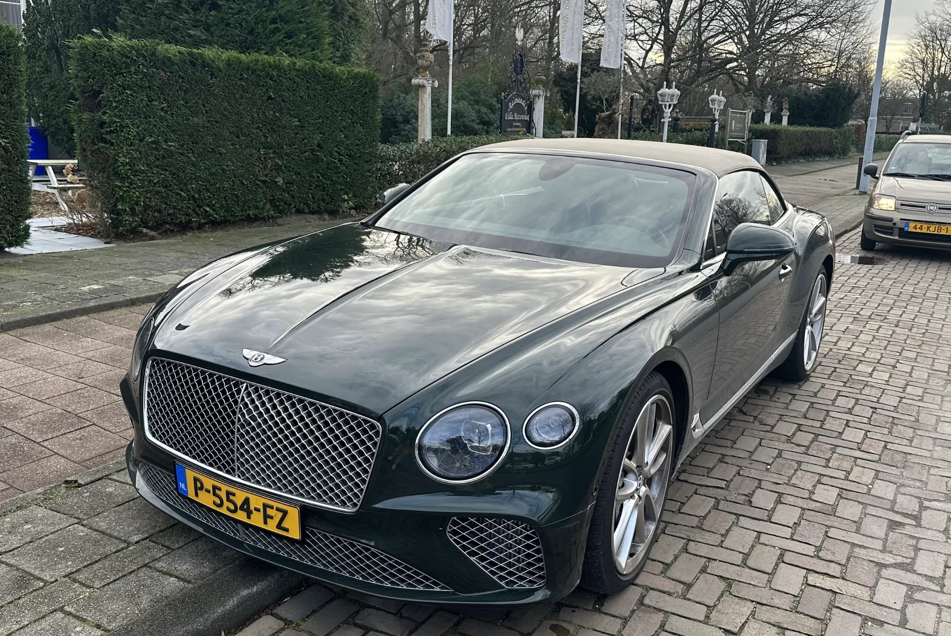 Bentley Continental GTC V8 2020 in Leidschendam