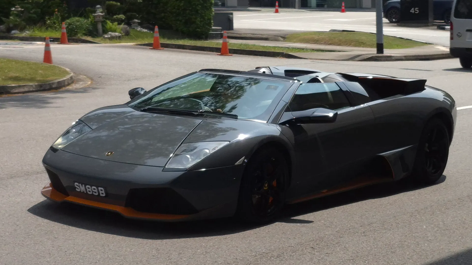Lamborghini Murciélago Roadster LP650-4
