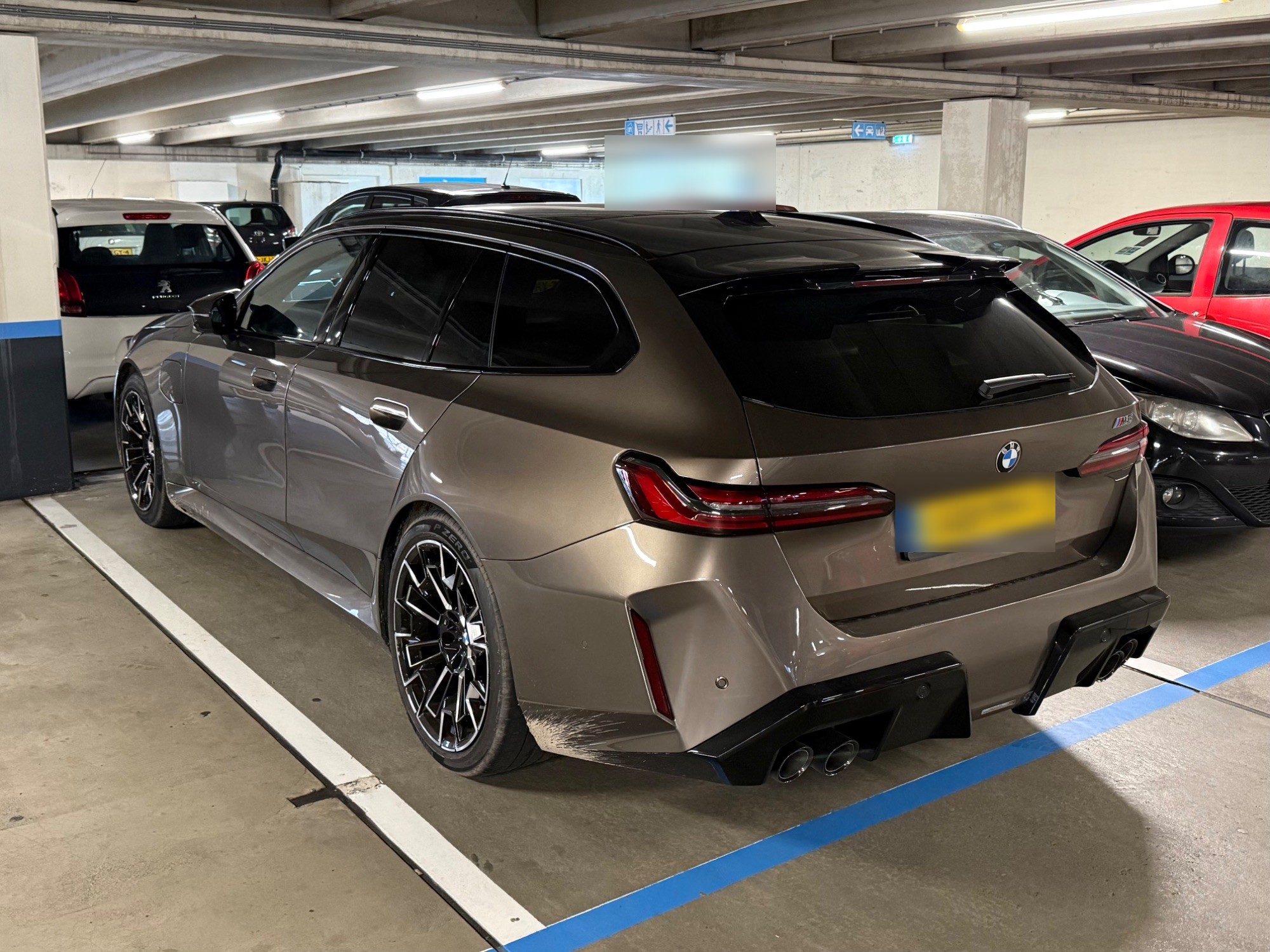 BMW M5 G99 Touring in Leiden