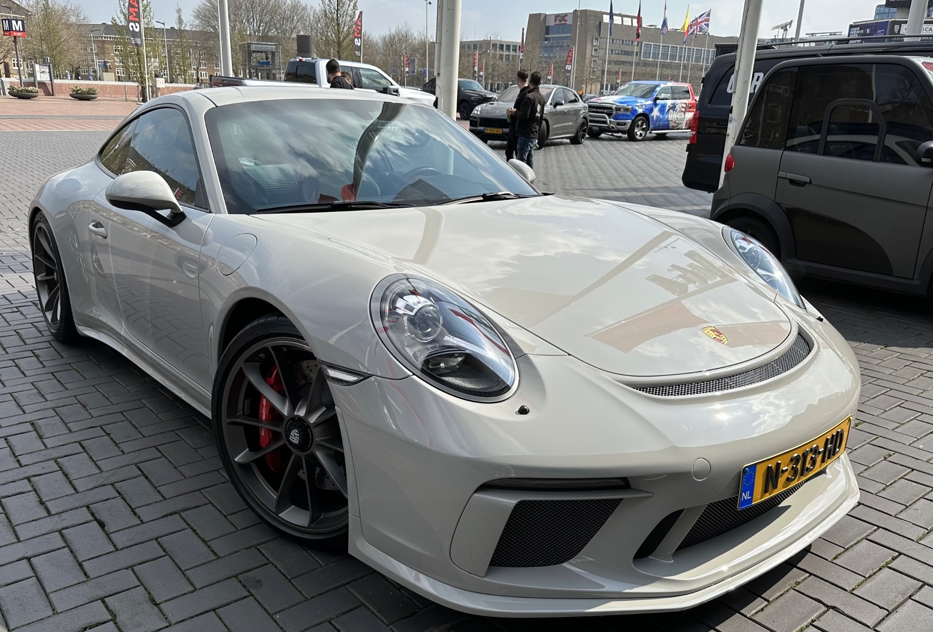 Porsche 991 GT3 Touring in Amsterdam