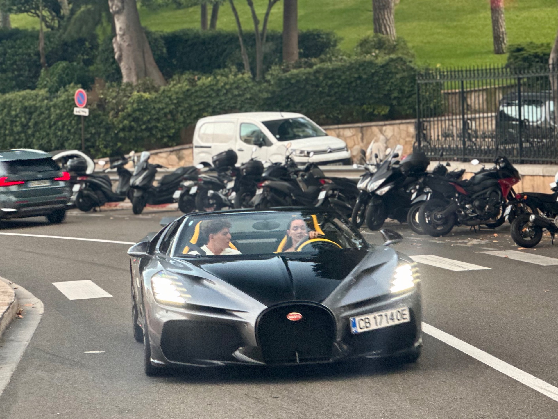 Bugatti W16 Mistral in Monaco, MC
