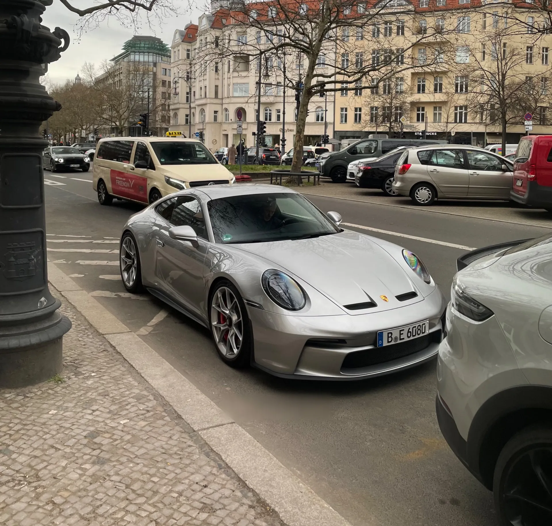 Porsche 992 GT3 Touring MkI in Berlin, DE
