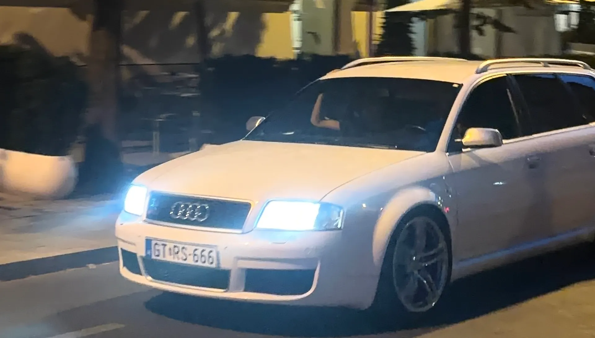 Audi RS6 Avant C5 MTM in Budapest