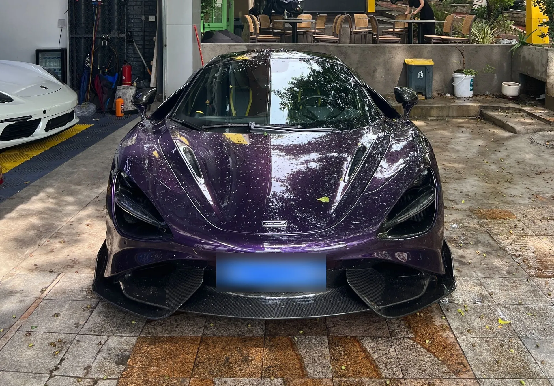 McLaren 765LT in Nanning, CN