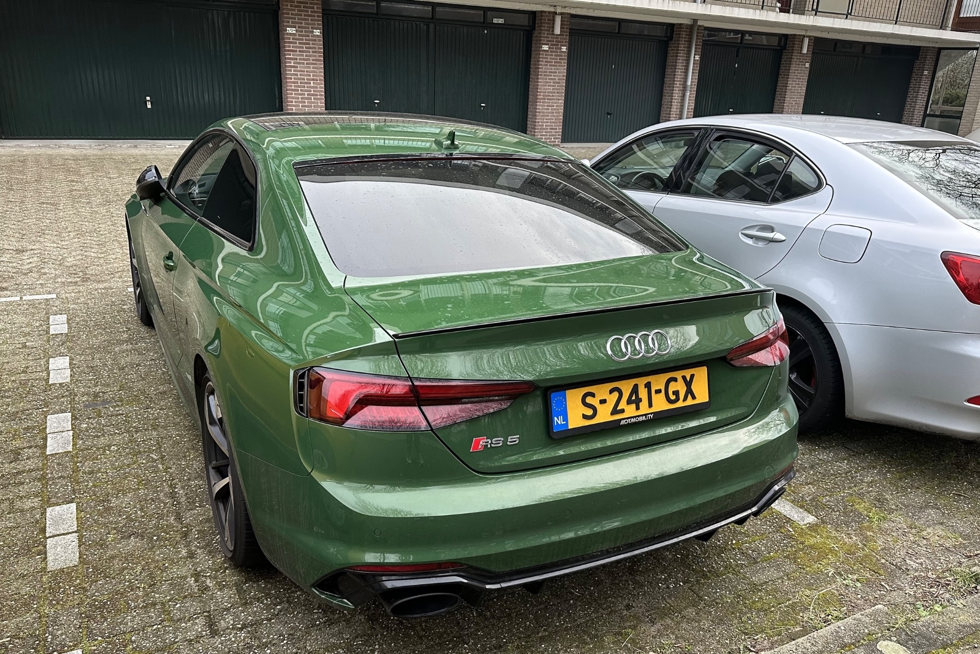 Audi RS5 B9 in Leiden