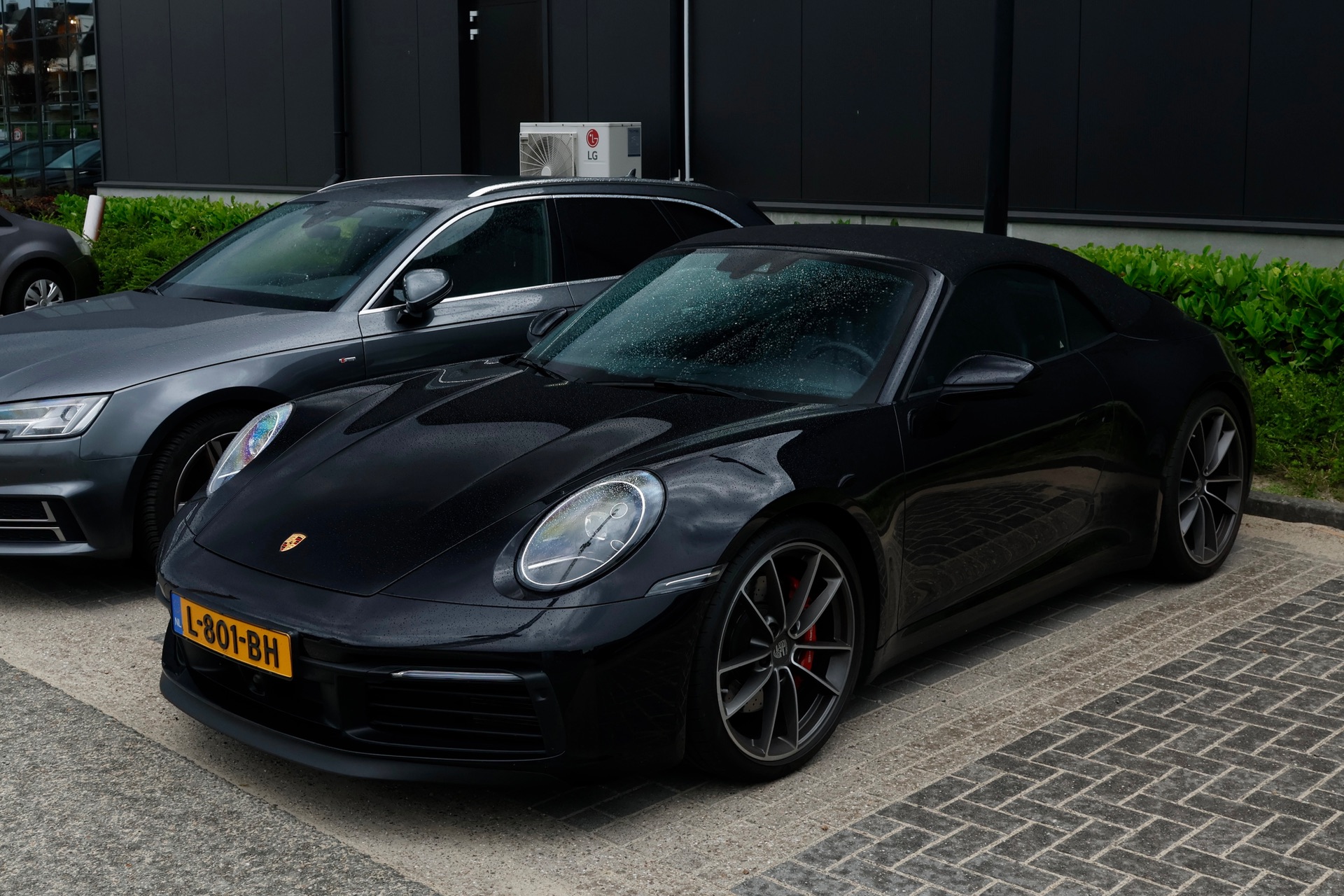 Porsche 992 Carrera 4S Cabriolet MkI