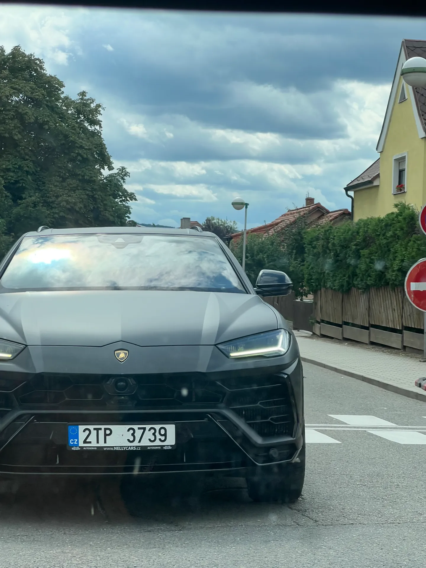 Lamborghini Urus in Kravaře