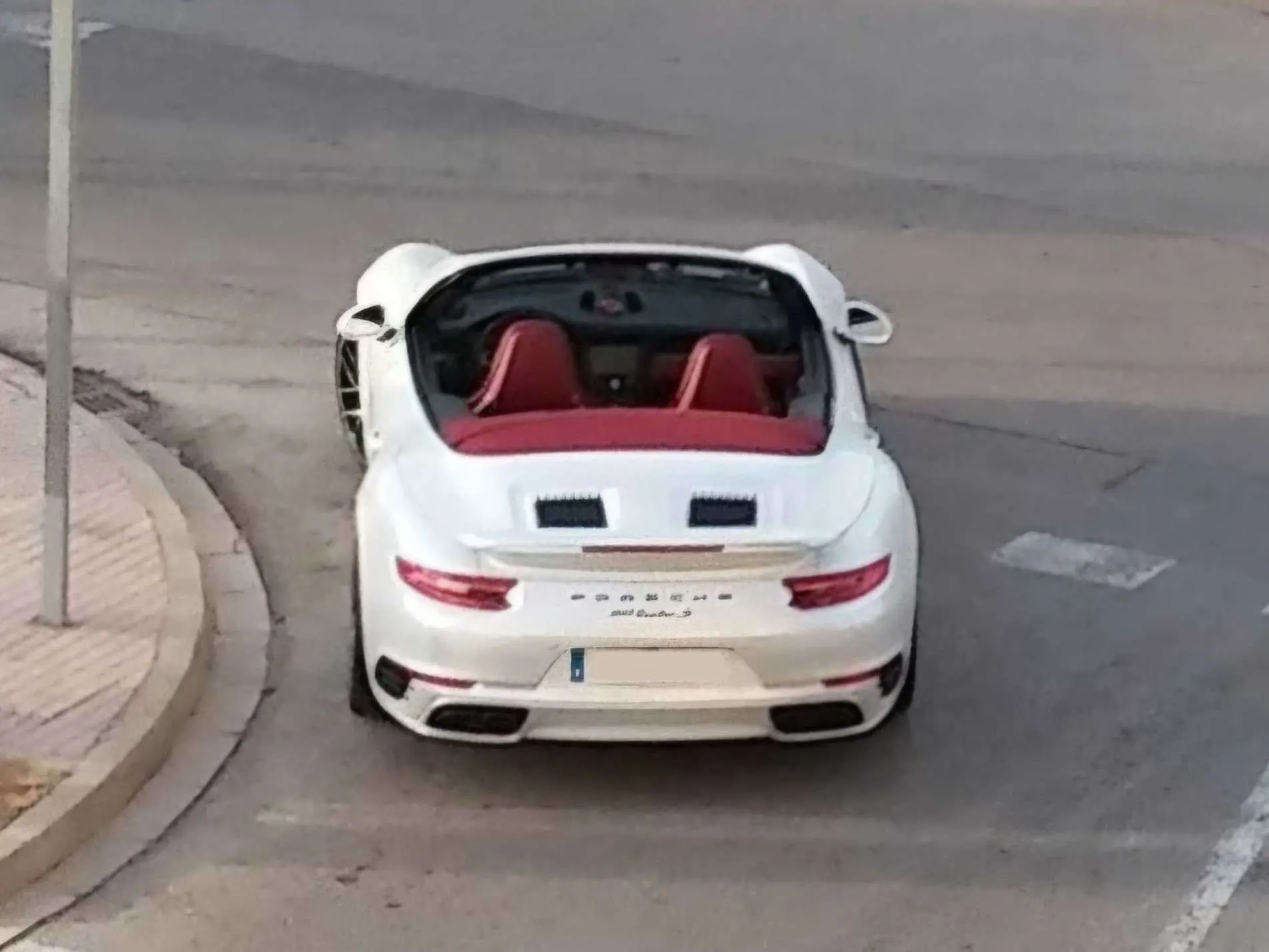 Porsche 991 Turbo S Cabriolet MkI in Cullera
