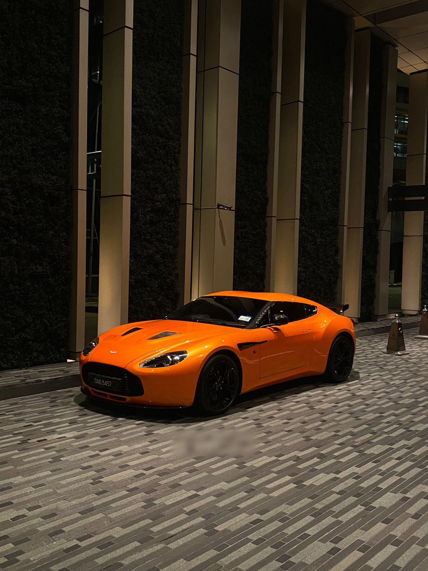 Aston Martin V12 Zagato