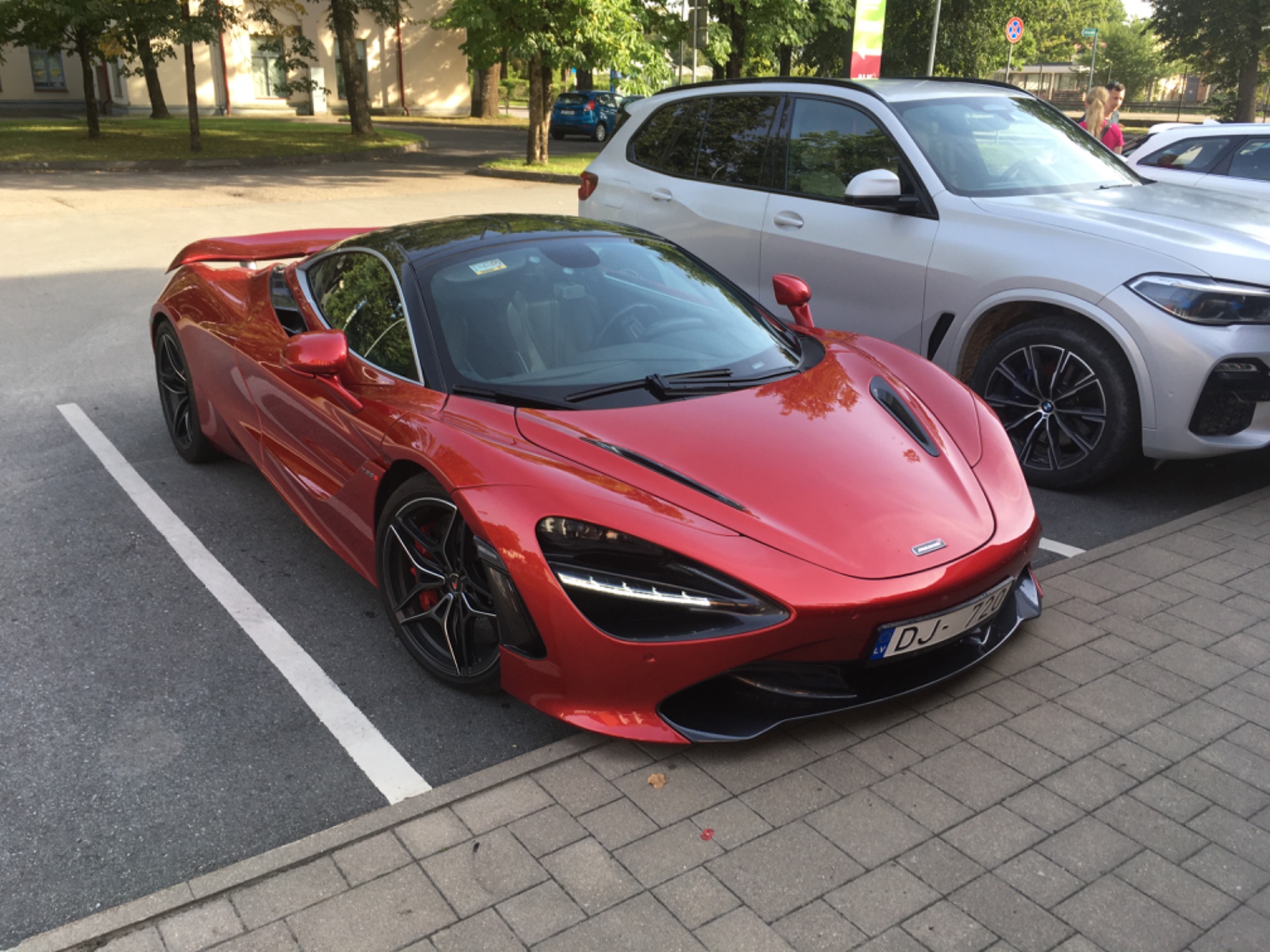 McLaren 720S