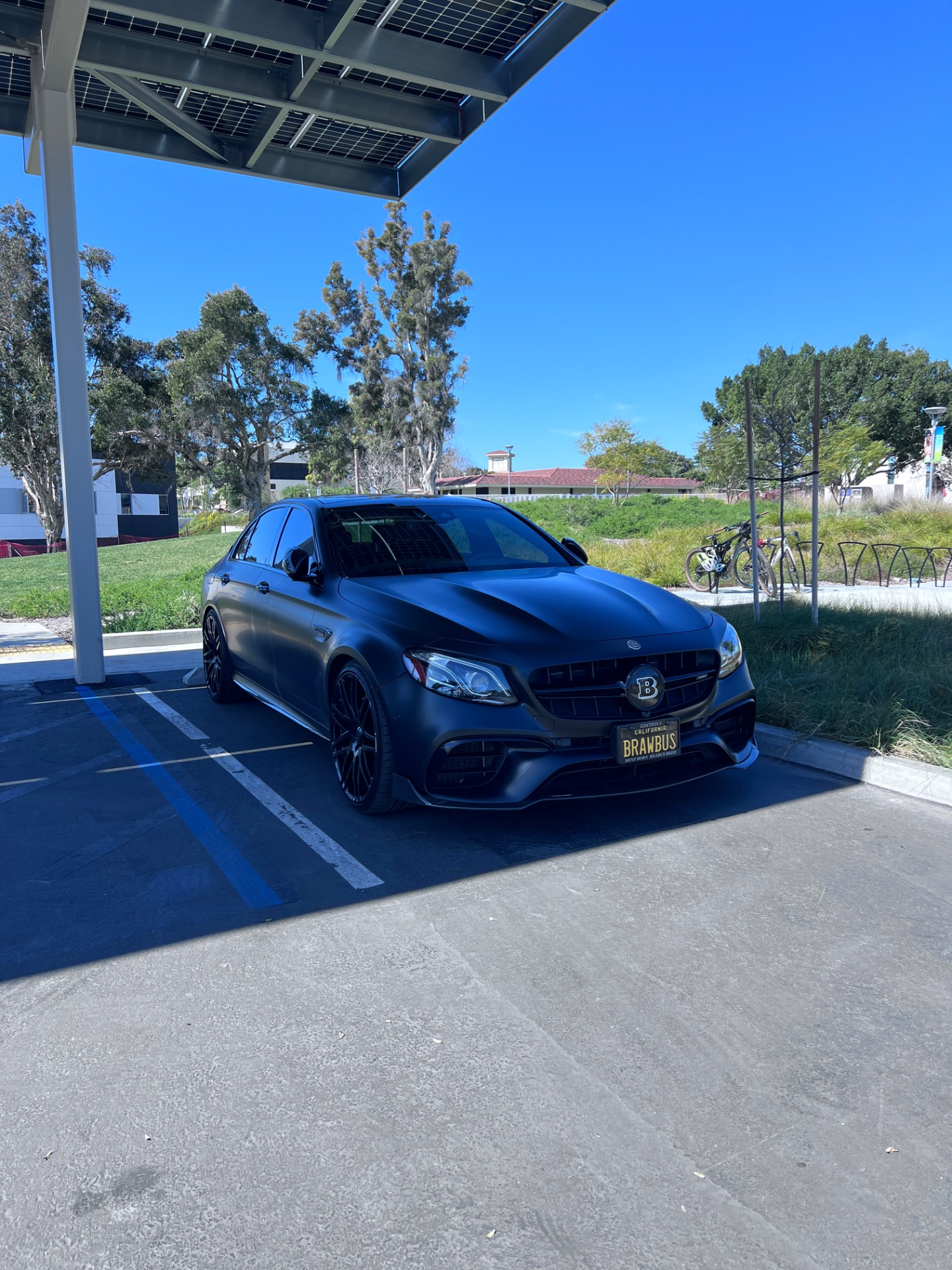 Mercedes-AMG Brabus 800 E 63 S W213
