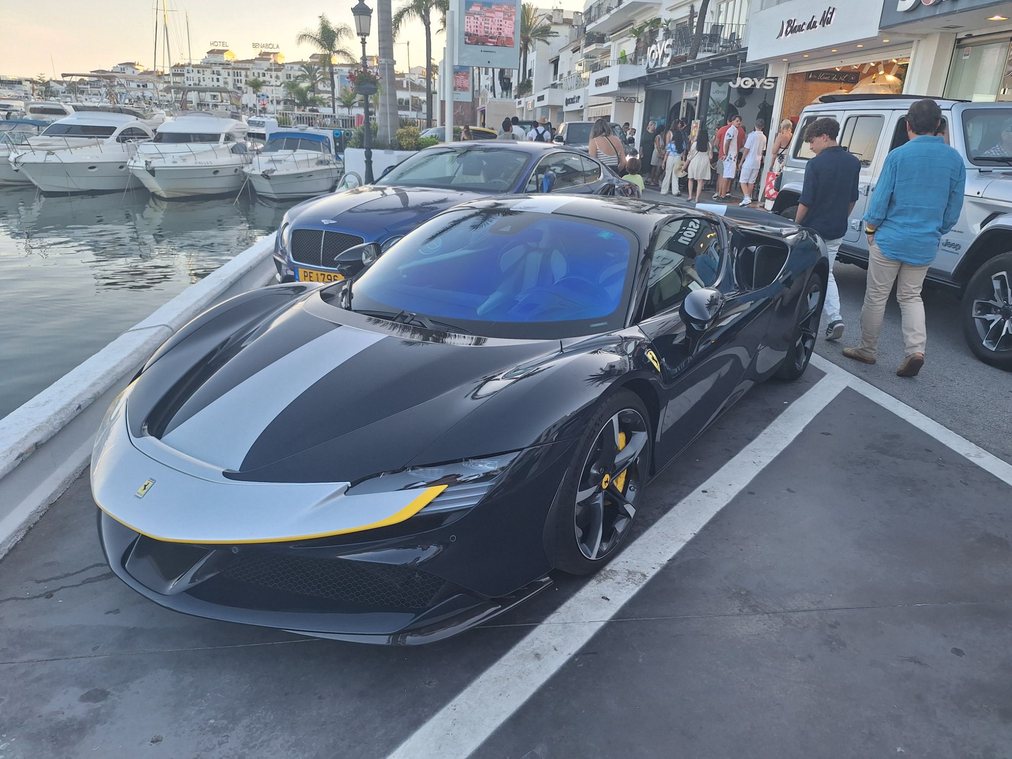 Ferrari Sf90 asseto fiorano