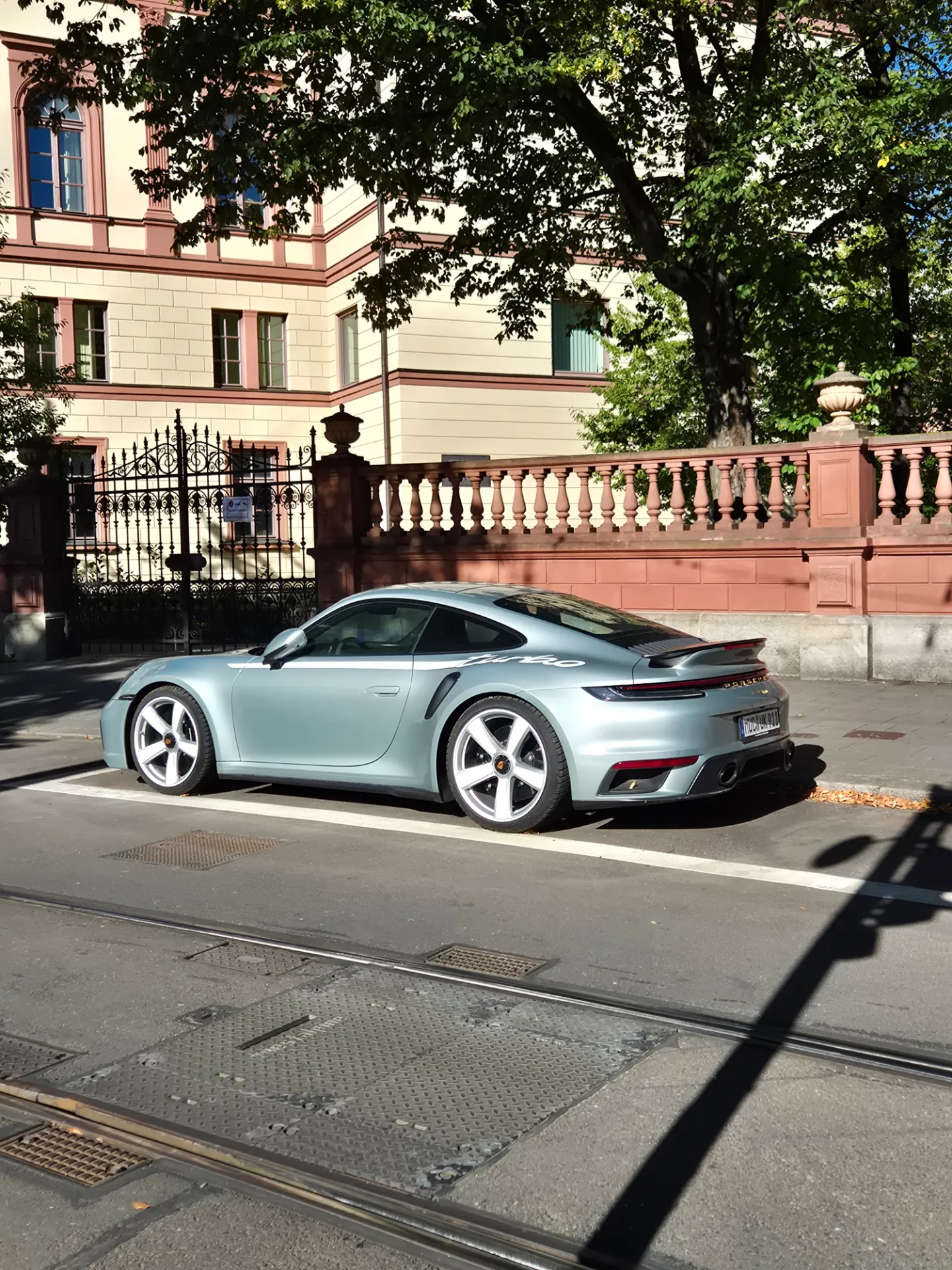 Porsche 911 (992) Turbo 50 in München