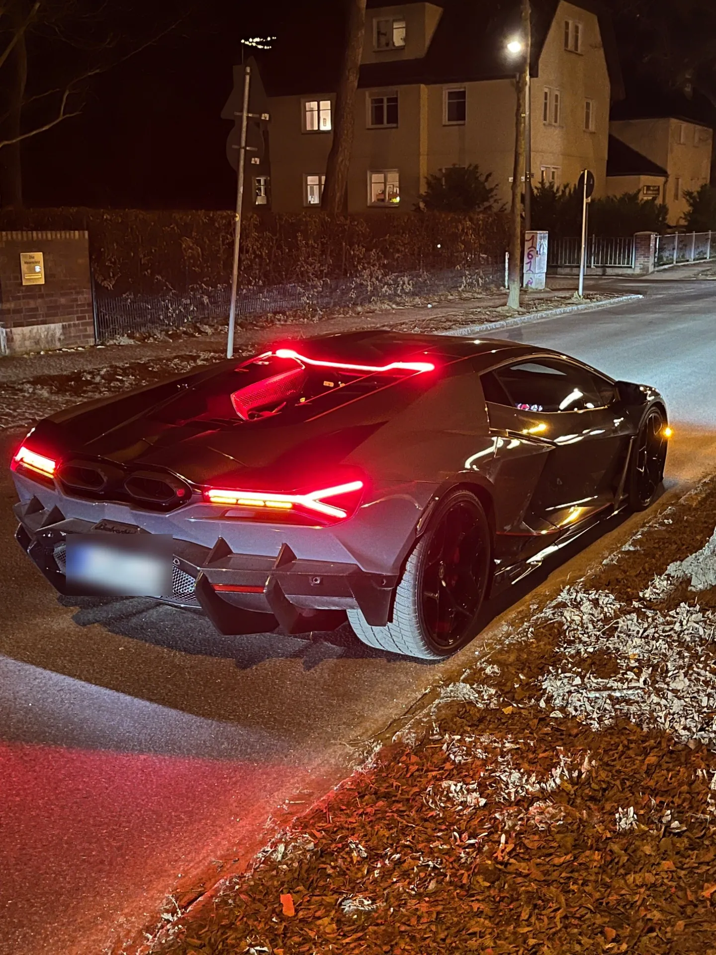 Lamborghini Revuelto
