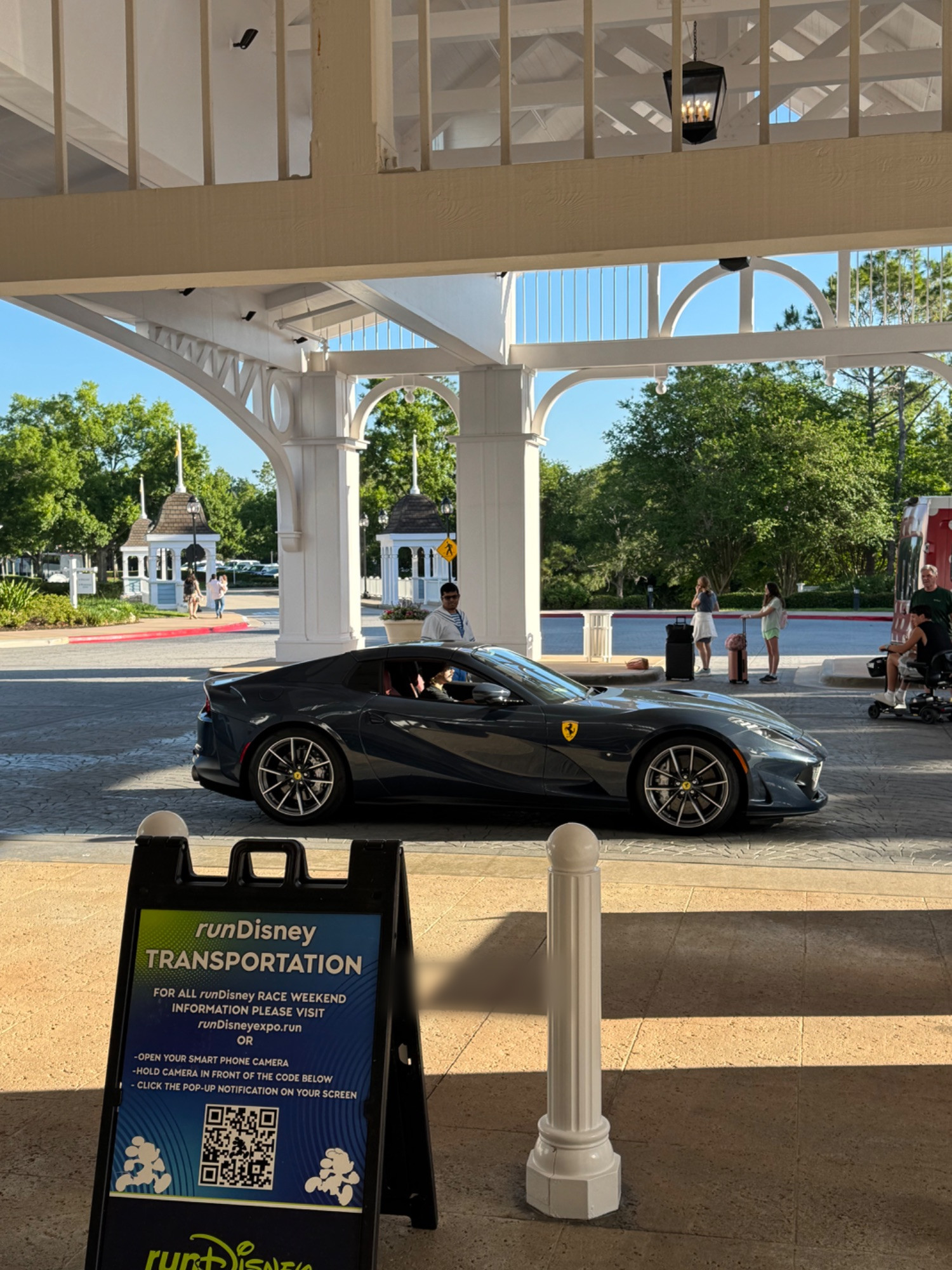Ferrari 812 GTS