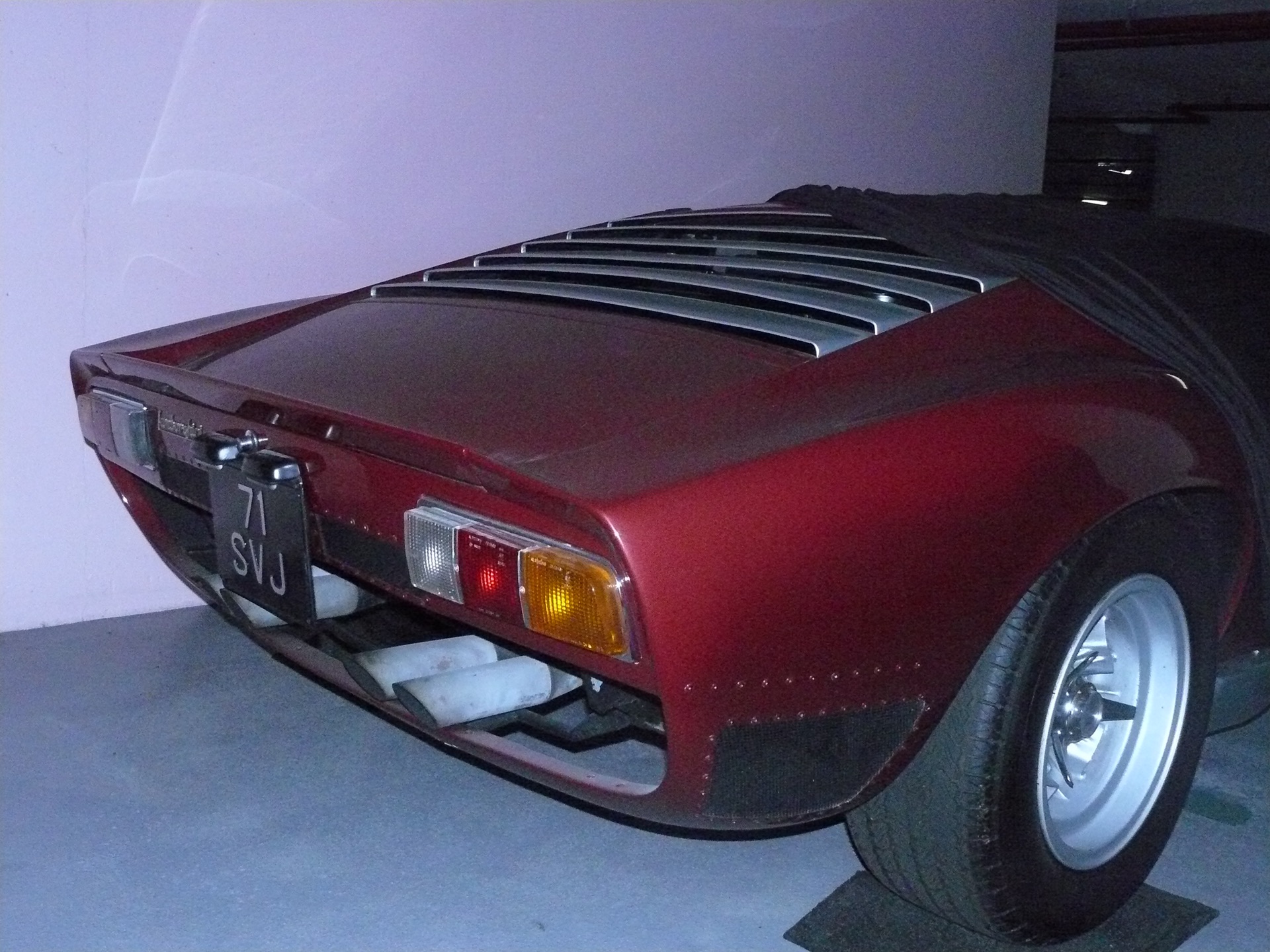 Lamborghini Miura SVJ