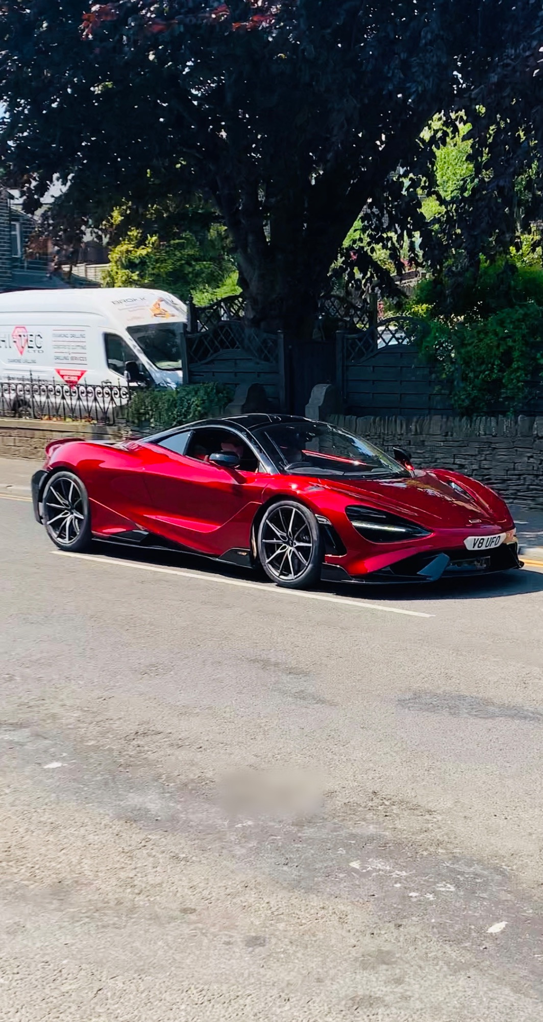 McLaren 765LT