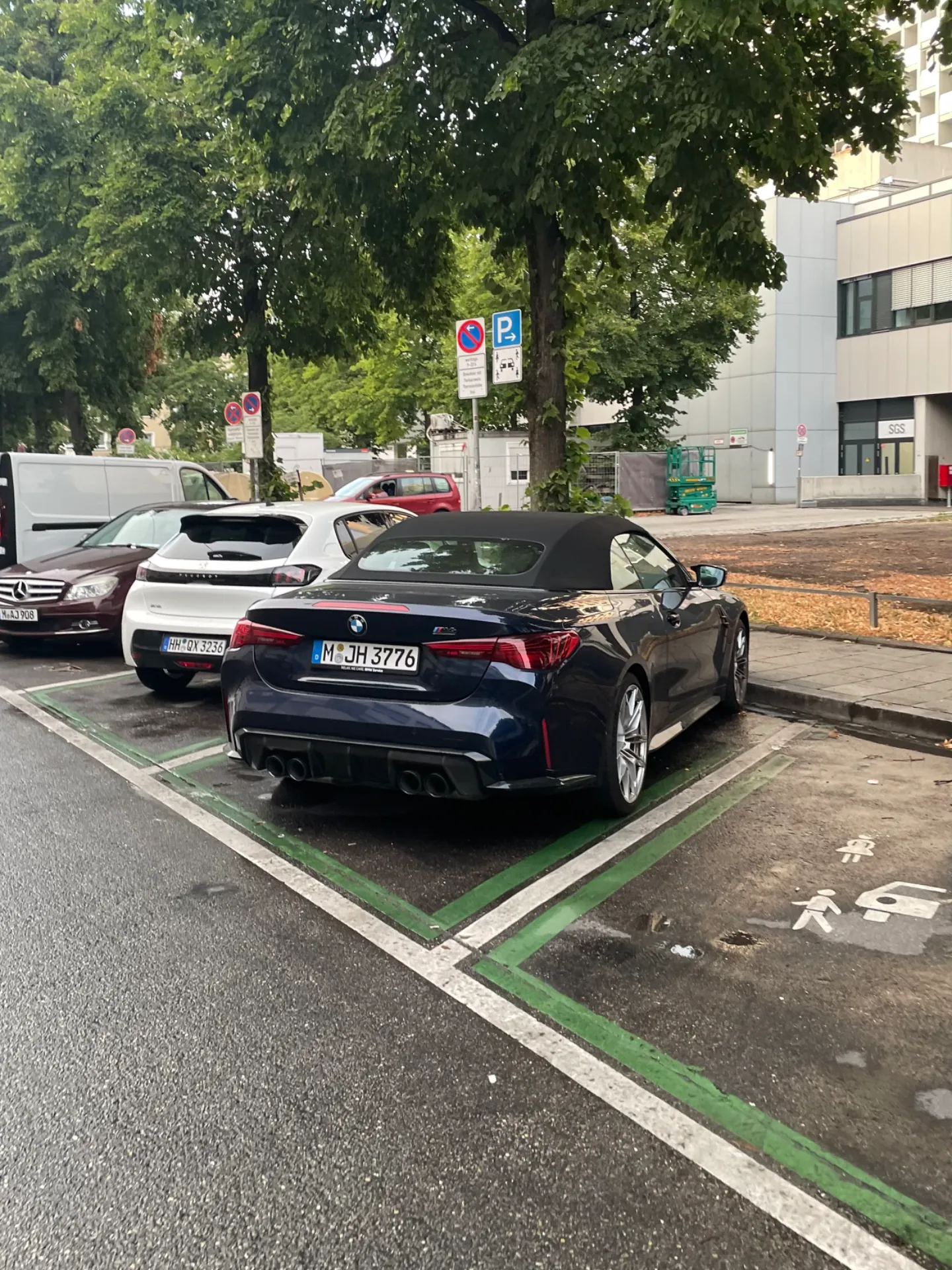 BMW M4 G83 Convertible Competition in München