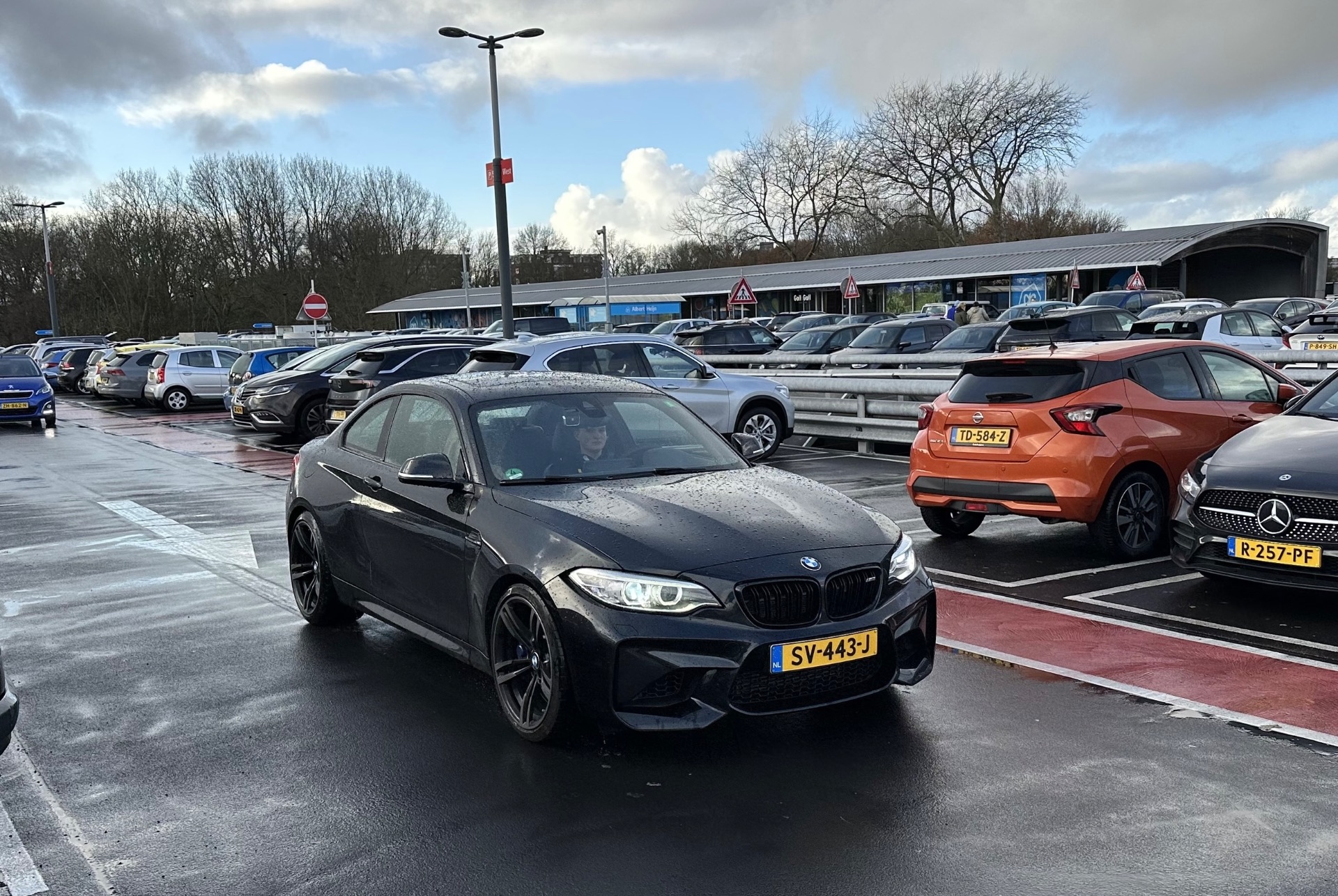 BMW M2 Coupé F87 in Leidschendam