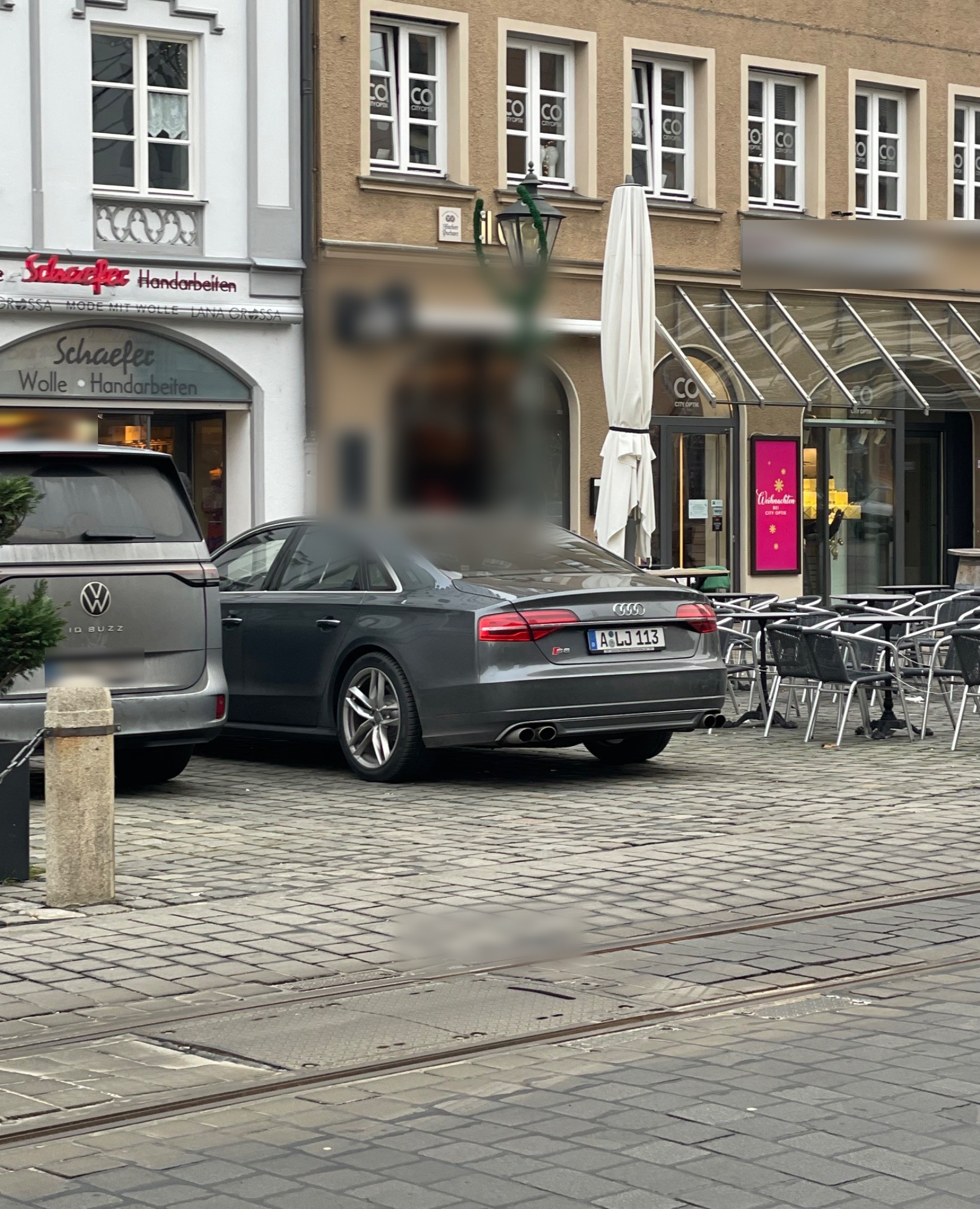 Audi S8 D4