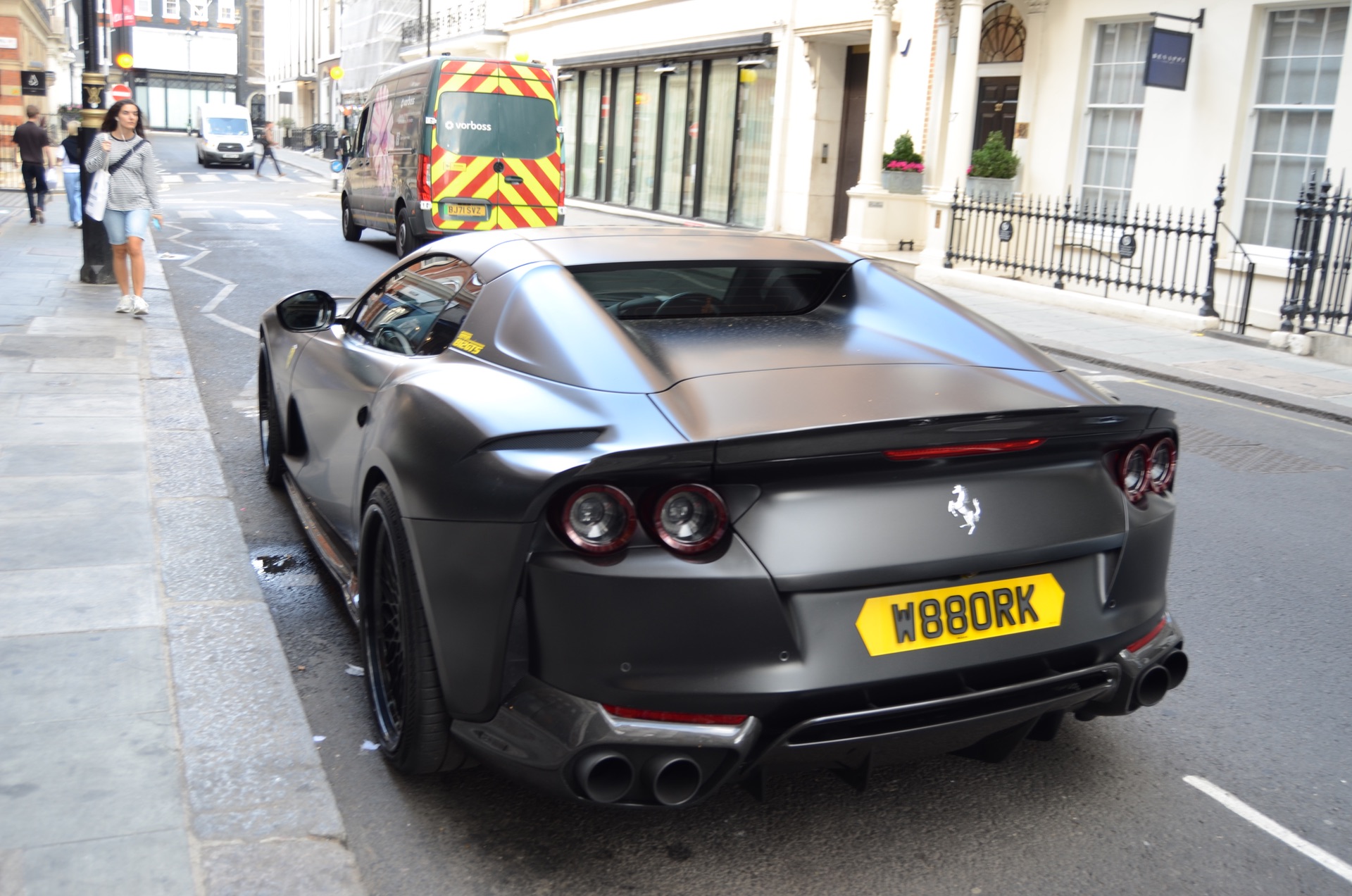 Ferrari 812 GTS