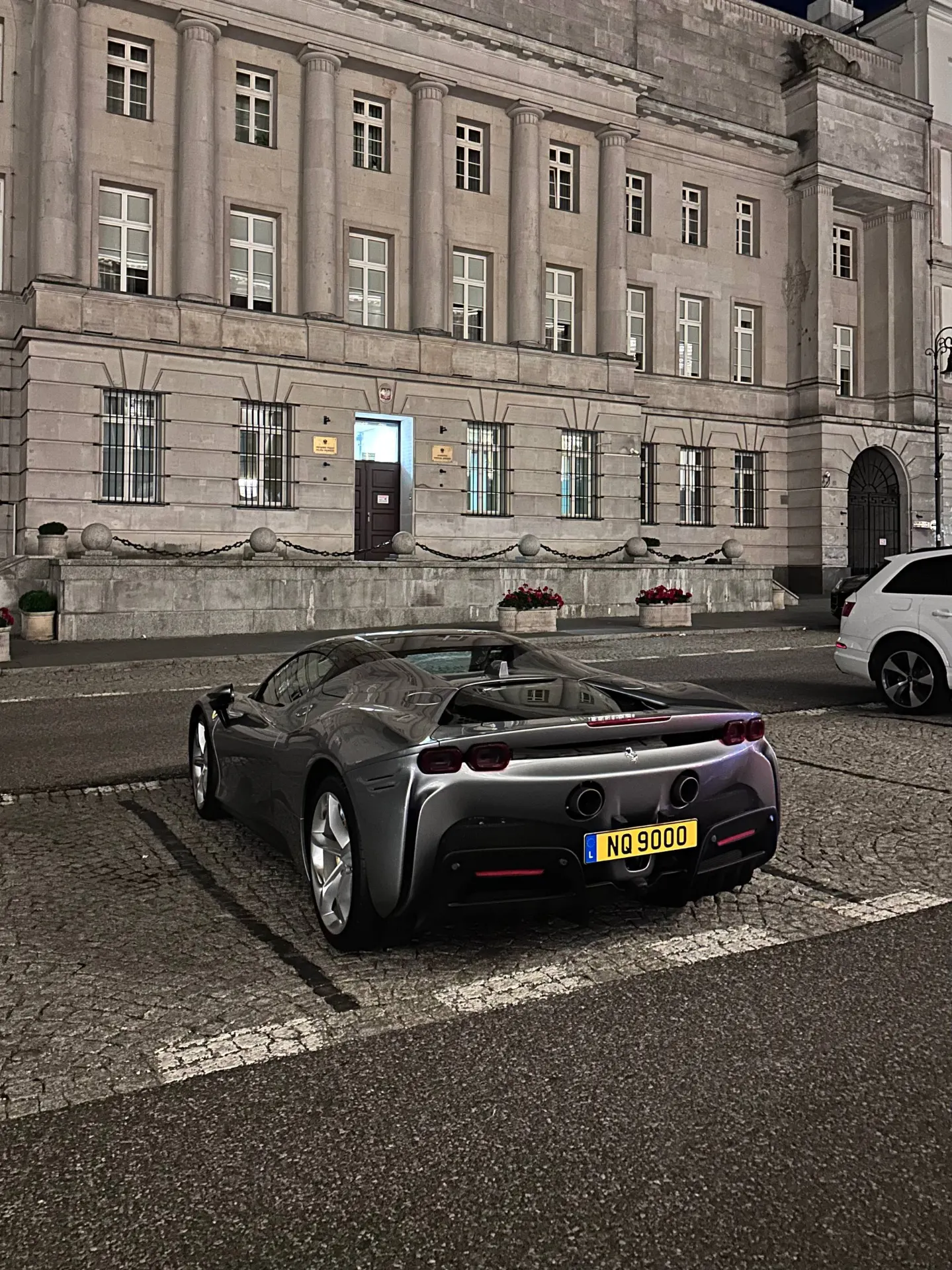 Ferrari SF90 Spider