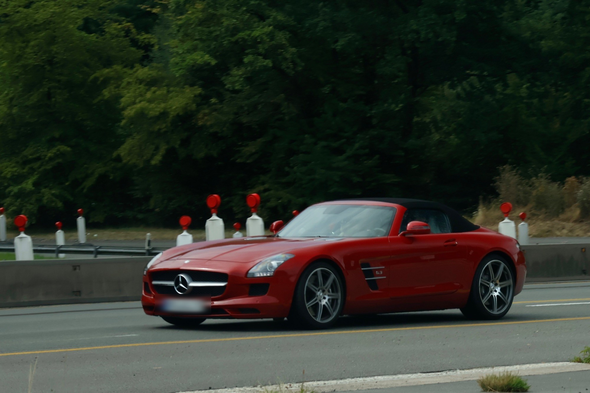 Mercedes-Benz SLS AMG Roadster in Dusseldorf