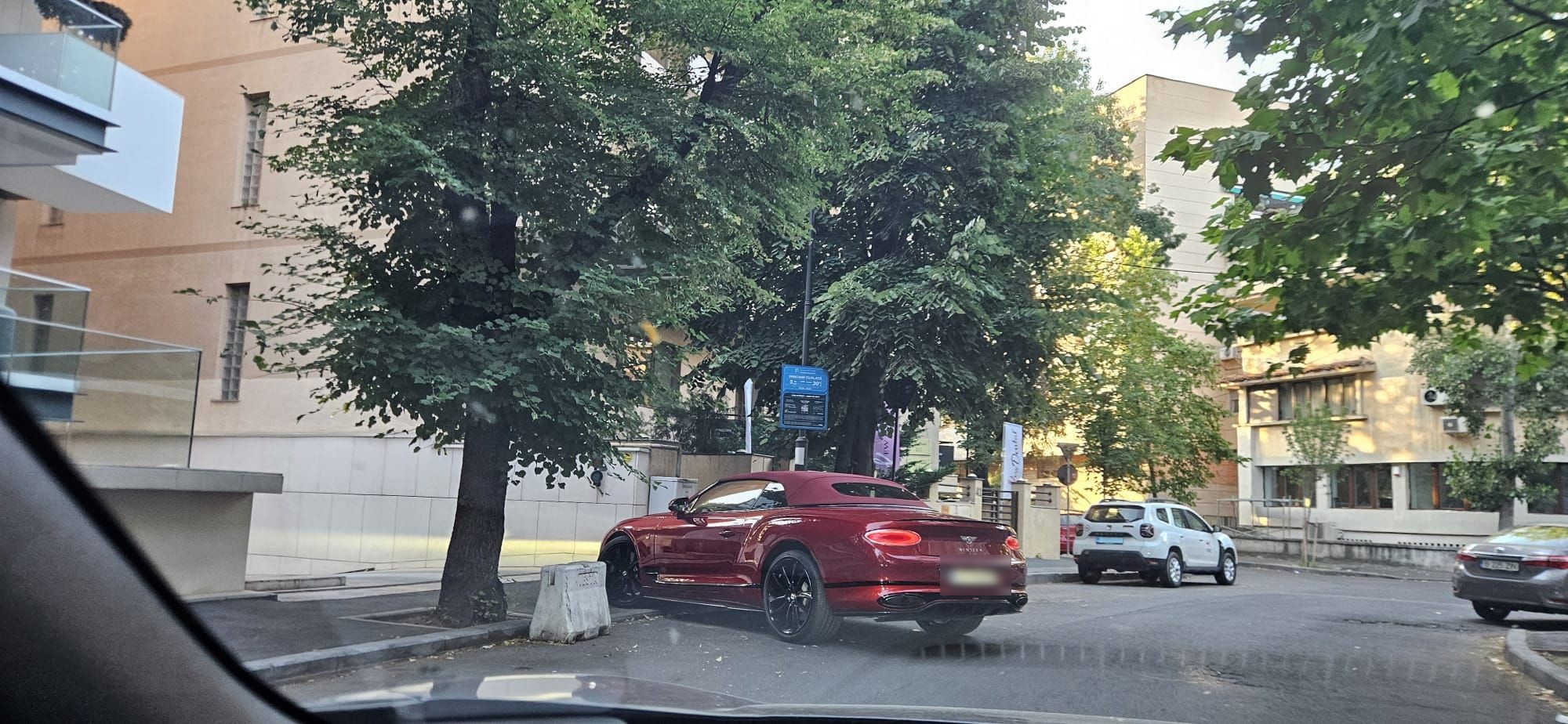 Bentley Continental gtc first edition