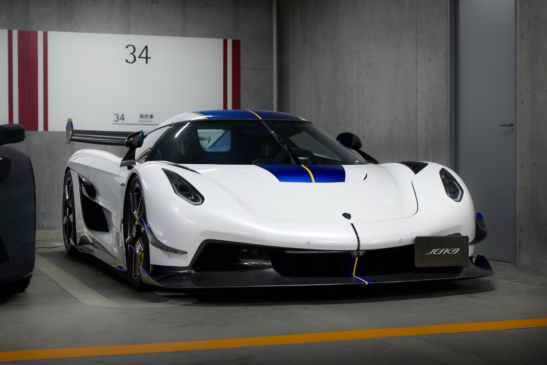 Koenigsegg Jesko Attack