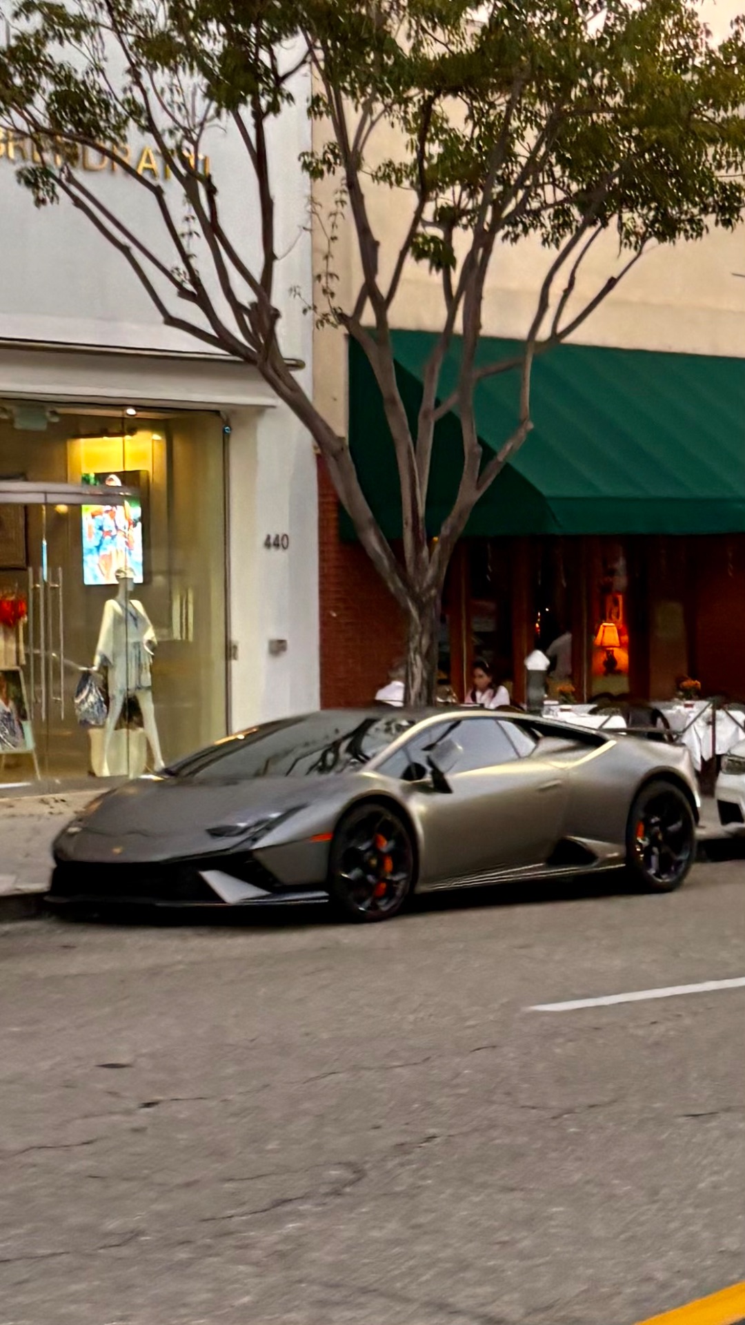 Lamborghini Huracán LP640-2 Tecnica in Beverly Hills