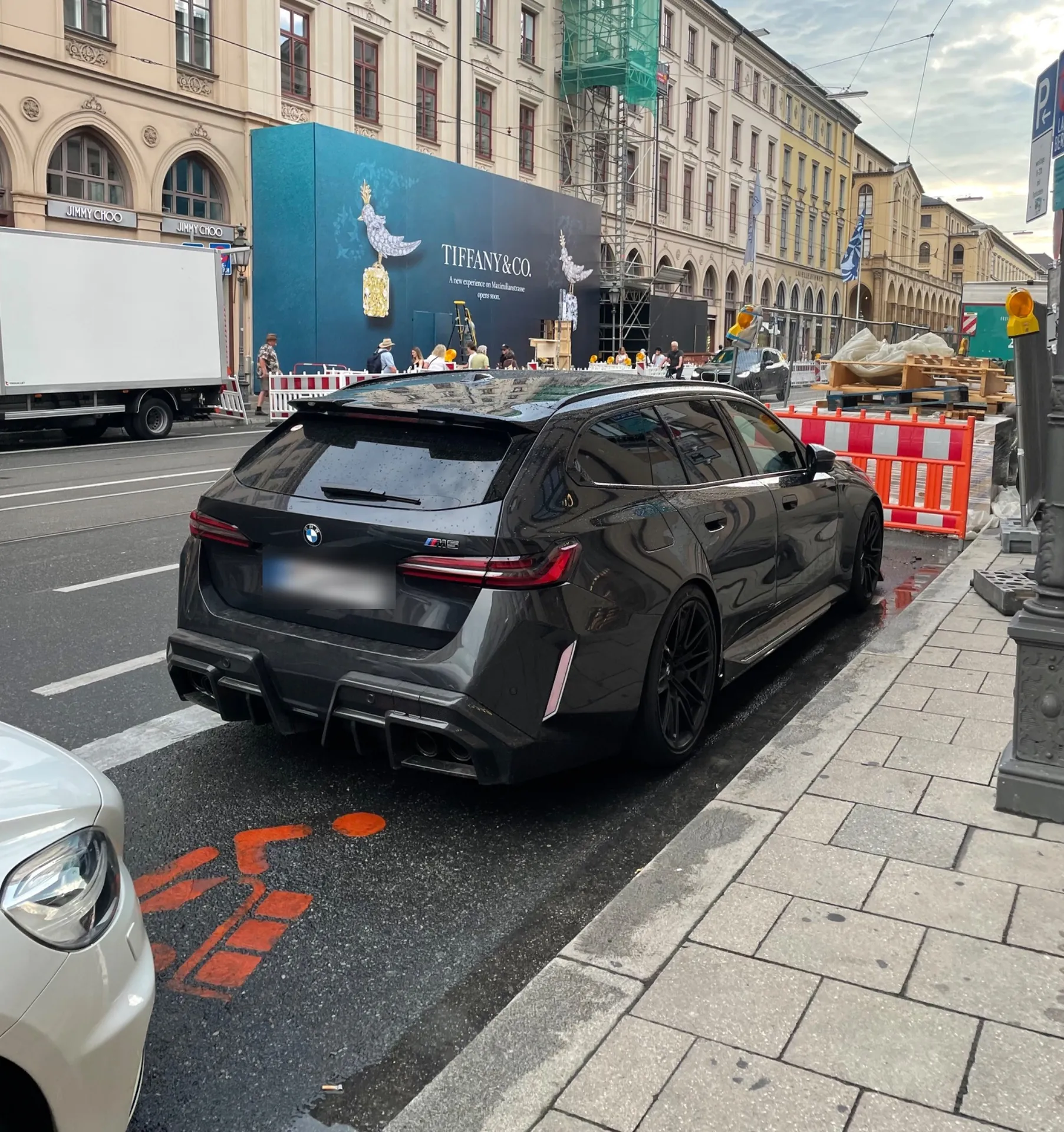 BMW M5 G99 Touring Adro in München