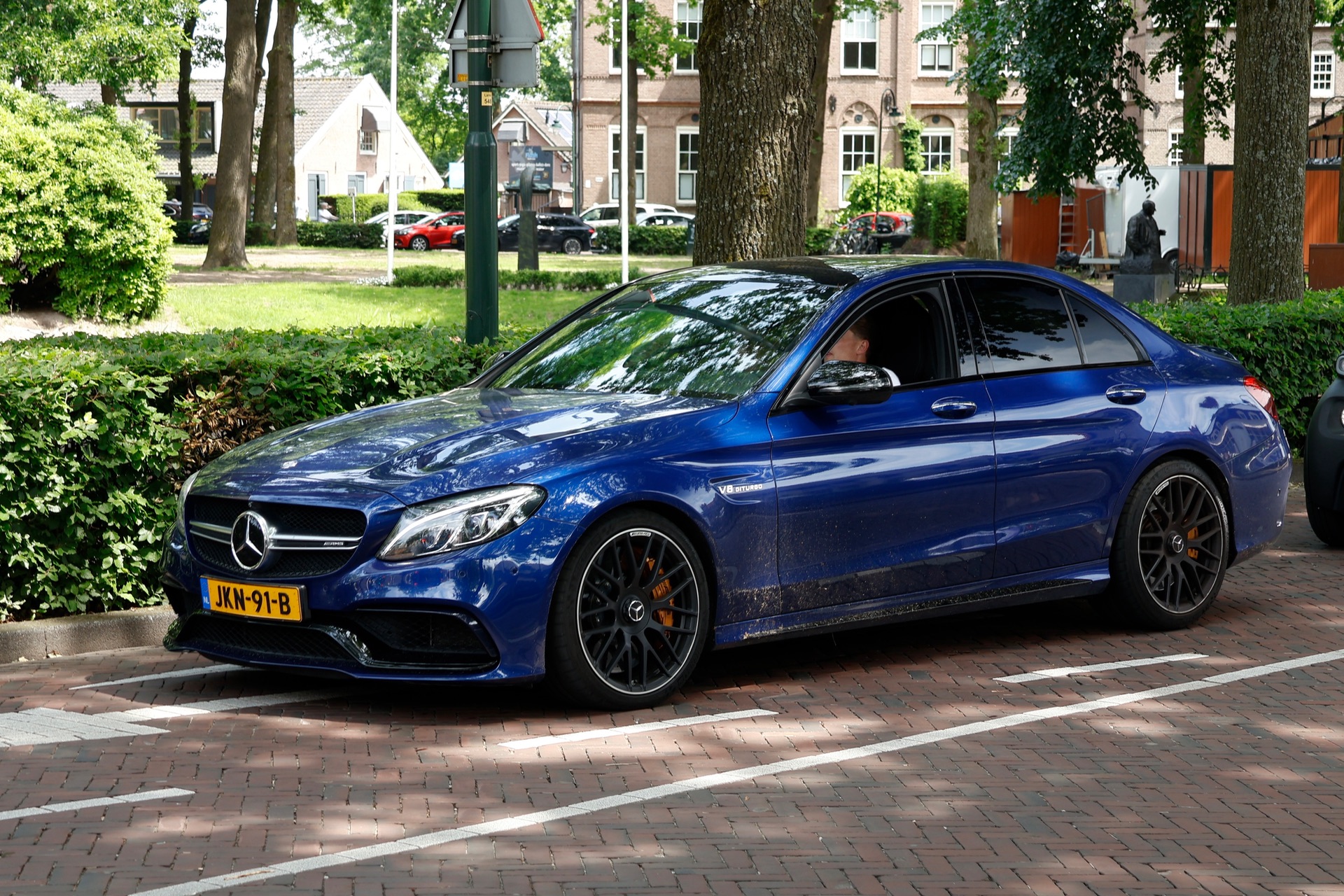 Mercedes-AMG C 63 S W205