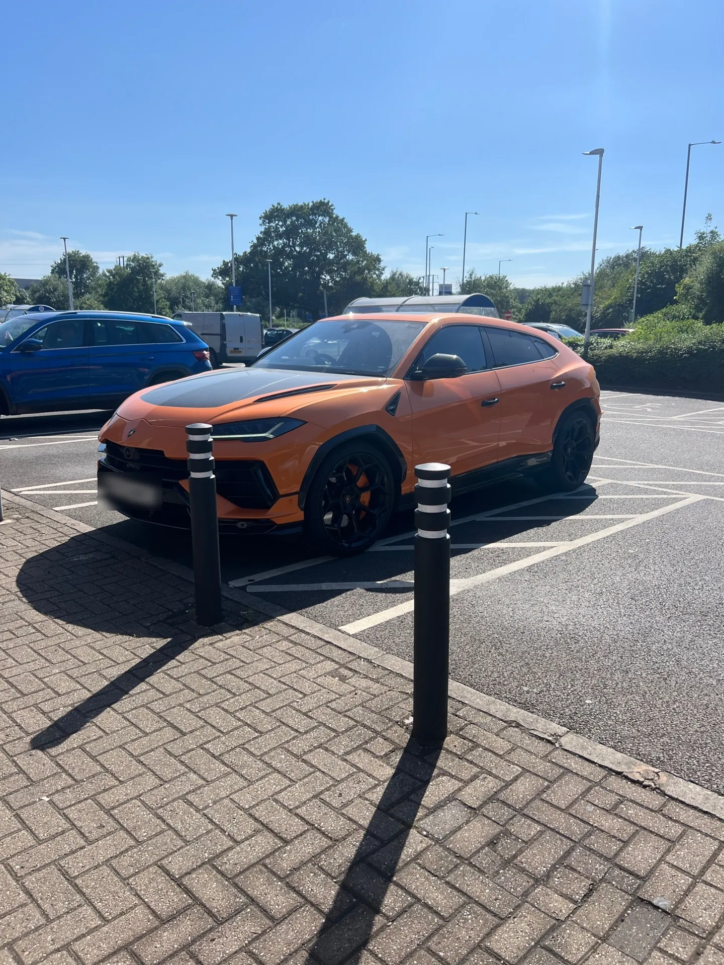 Lamborghini Urus Performante in Rugby, GB