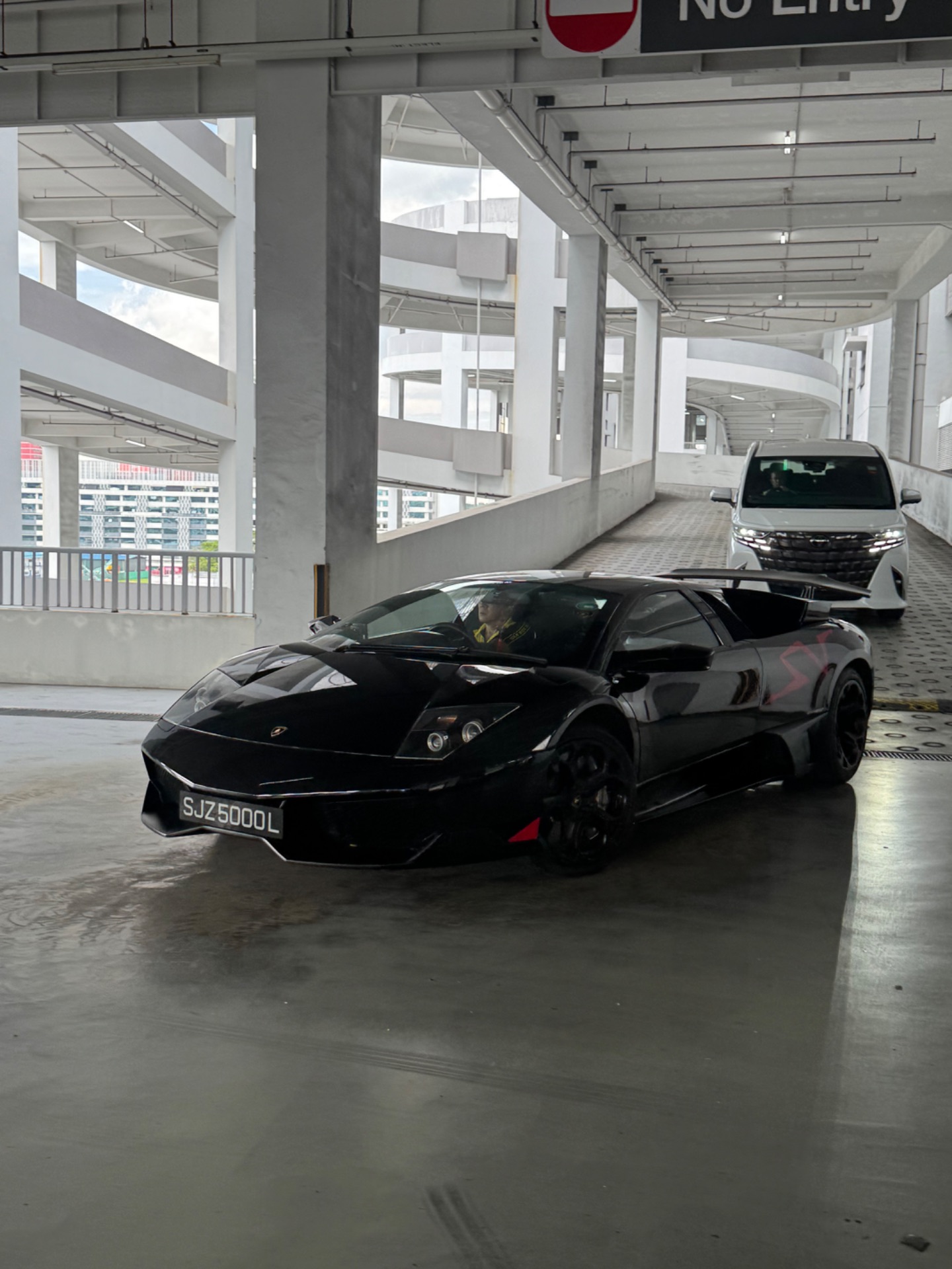 Lamborghini Murciélago LP670-4 SuperVeloce in Singapore